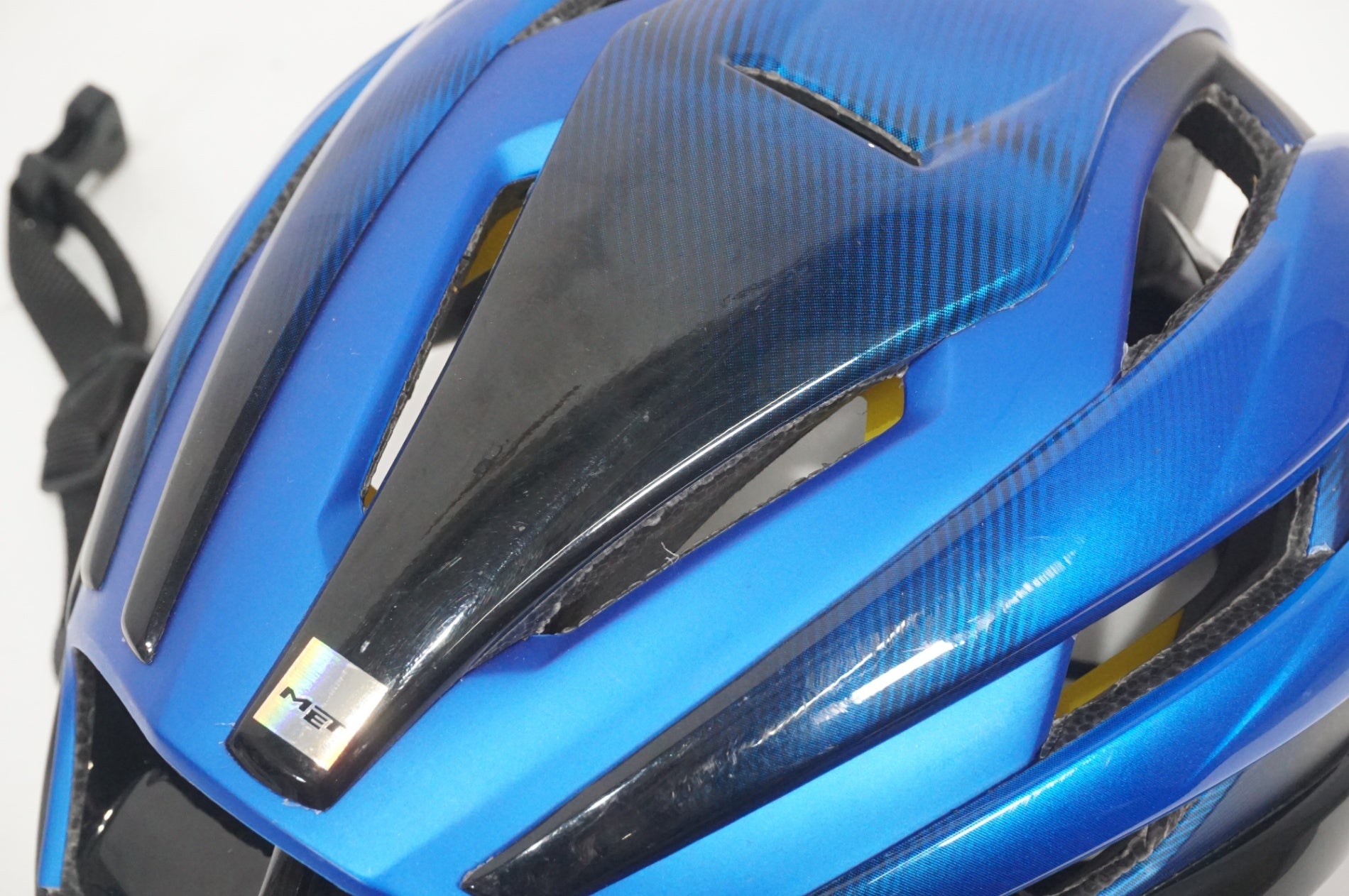 MET 「メット」 M126 TRENTA MIPS Mサイズ 56-58cm ヘルメット / AKIBA店