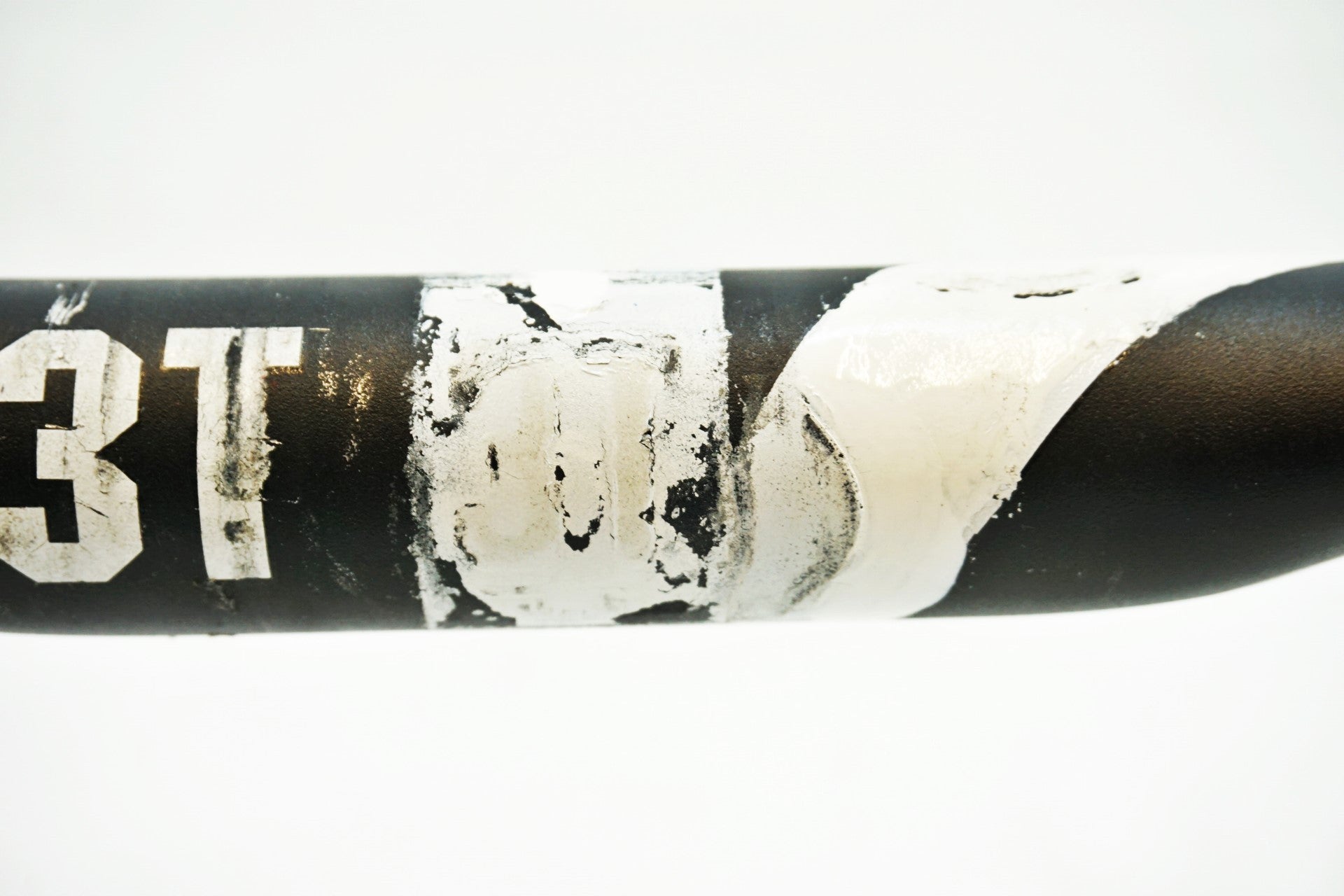 3T 「スリーティー」 ERGONOVA Φ31.8 420mm ハンドル / 有明ガーデン店