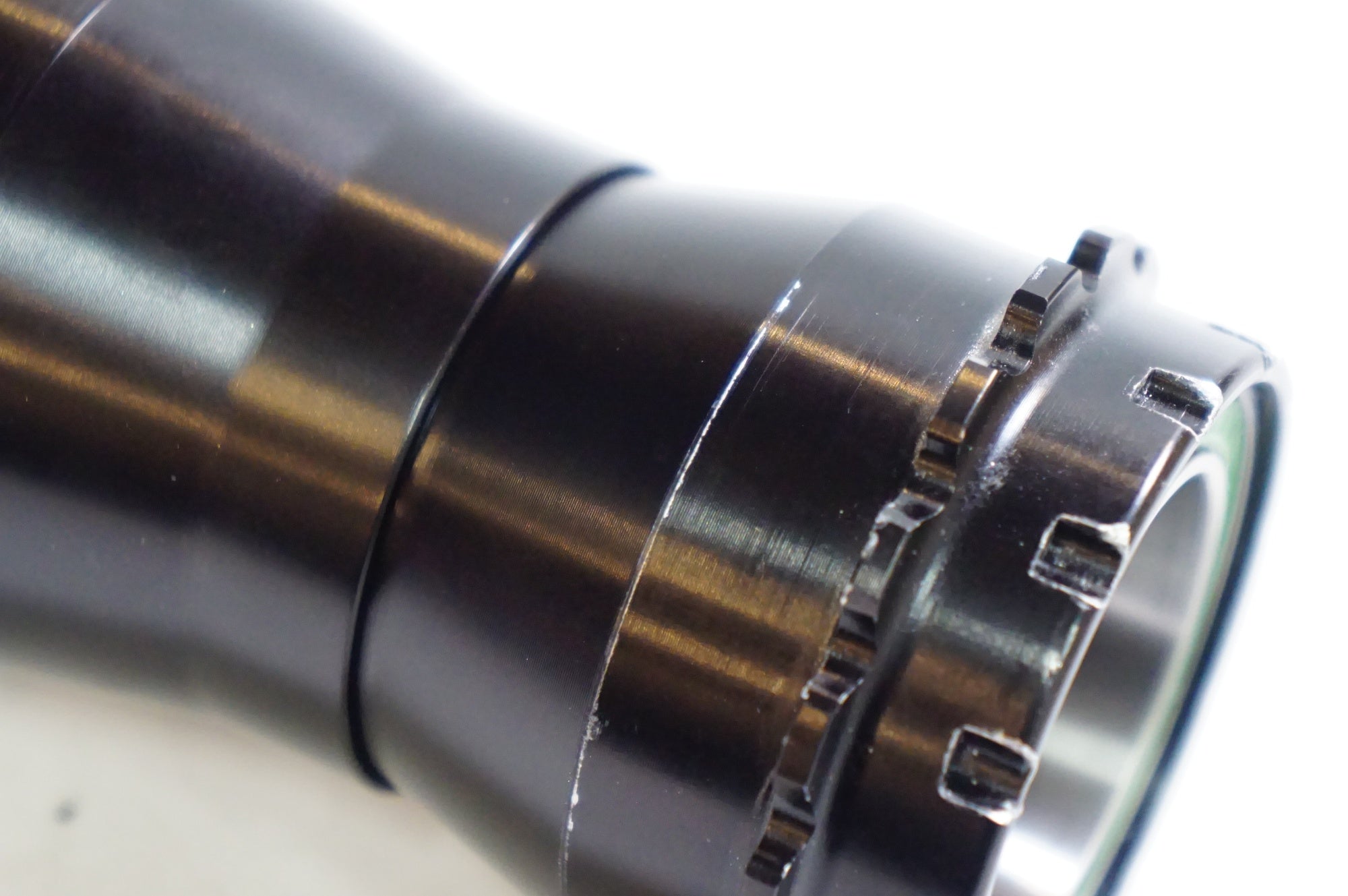 WHITE INDUSTRIES 「ホワイトインダストリーズ」 EXTERNAL PF30 BOTTOM BRACKET ボトムブラケット / 熊谷本店