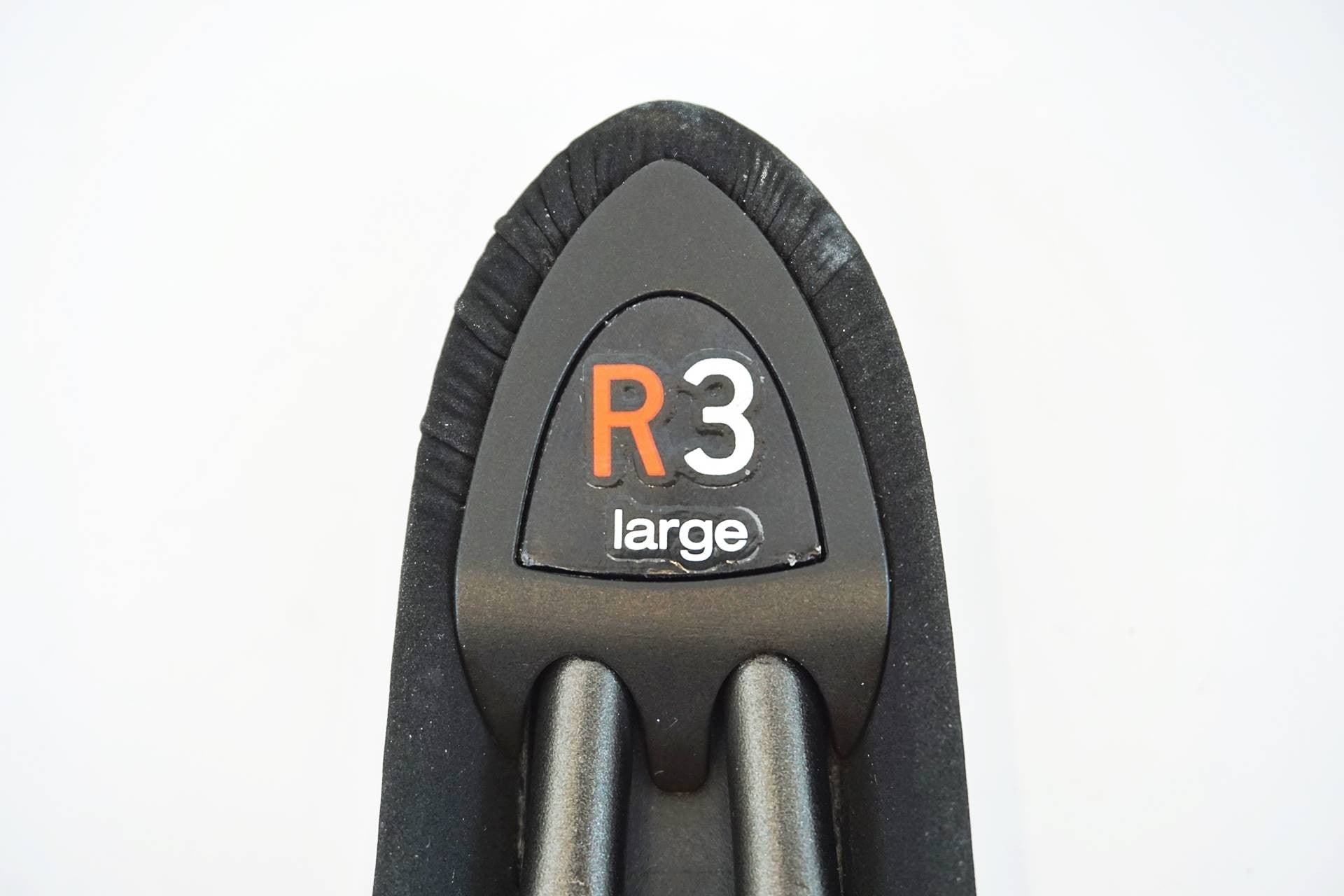 FIZIK 「フィジーク」 ALIANTE R3 サドル / 有明ガーデン店