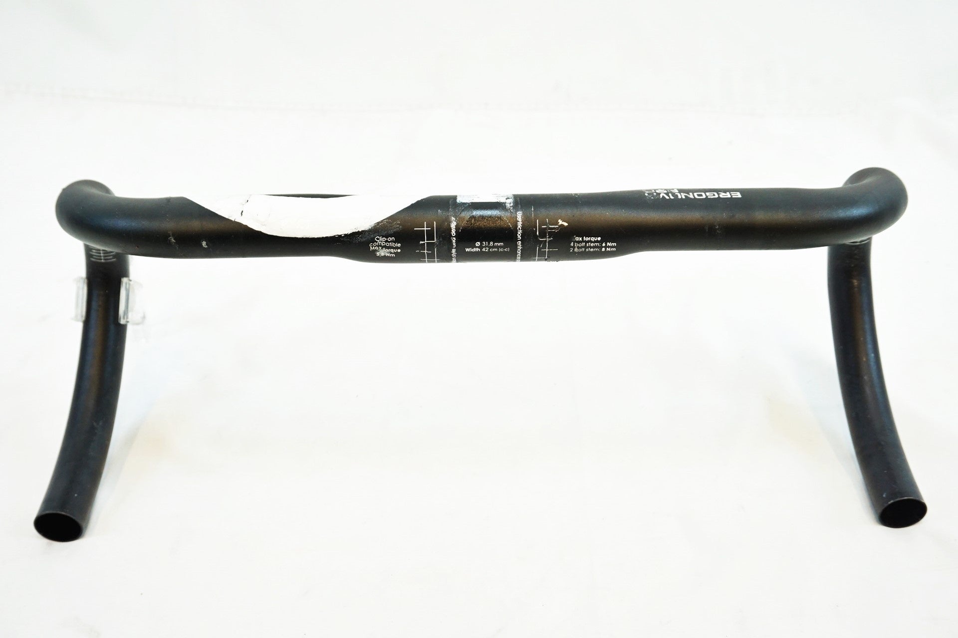 3T 「スリーティー」 ERGONOVA Φ31.8 420mm ハンドル / 有明ガーデン店