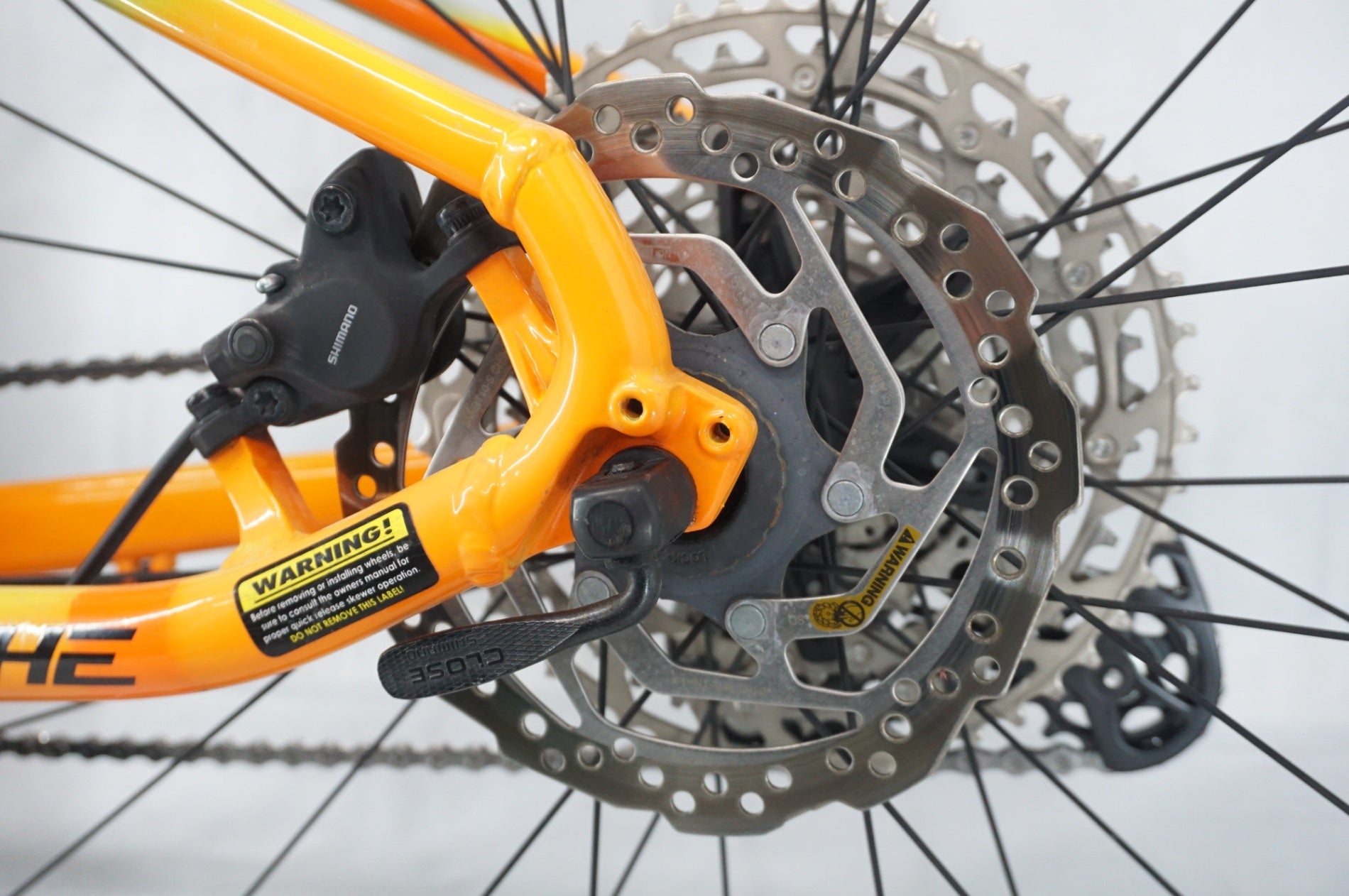 GT 「ジーティー」 AVALANCHE ELITE 2021年モデル マウンテンバイク / 阪急塚口店