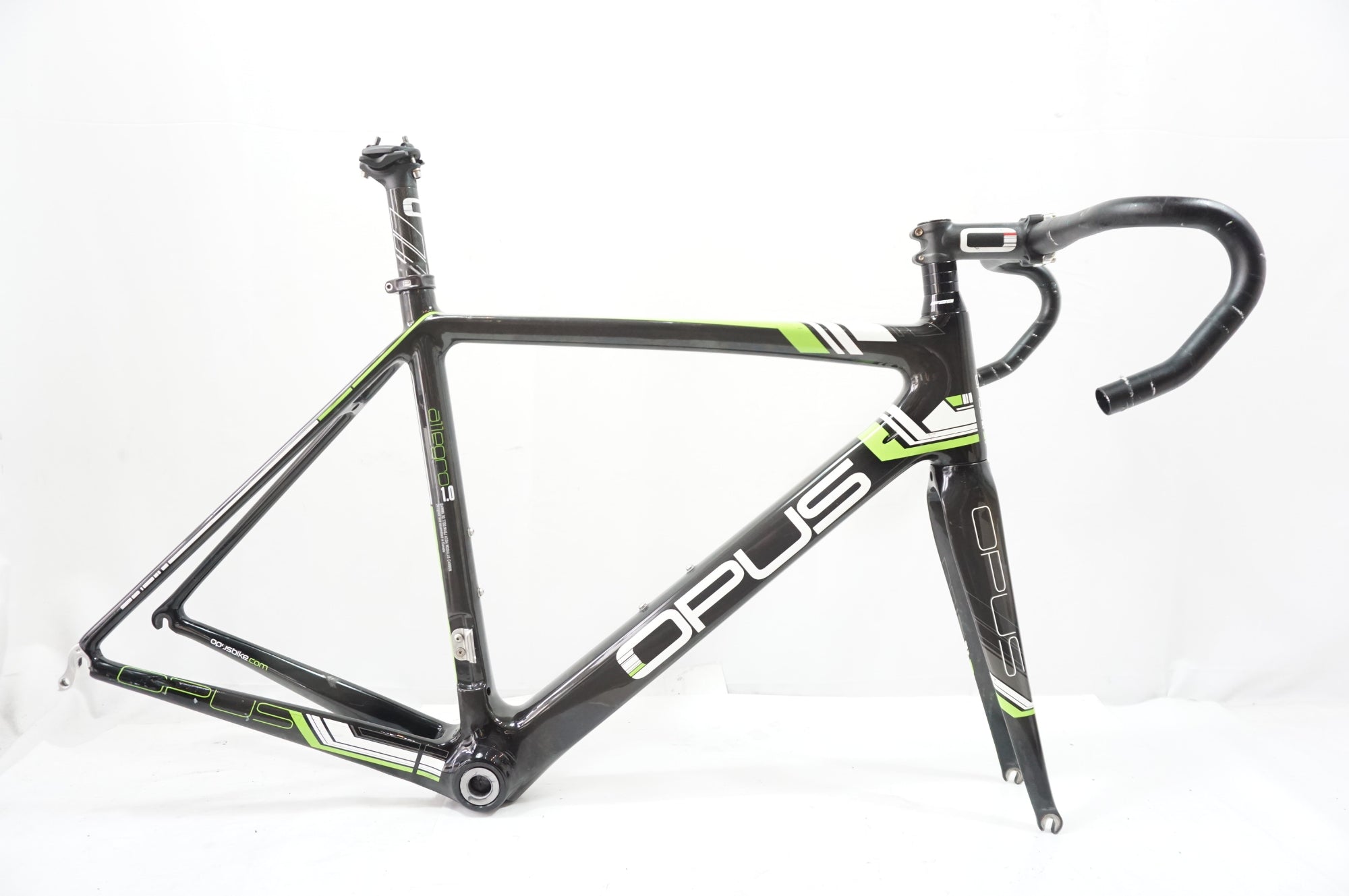 Chario-ジャンク扱い-手渡しのみでお願いします ジャンク OPUS「オーパス」ALLEGRO 1.0 2014年モデル フレームセット