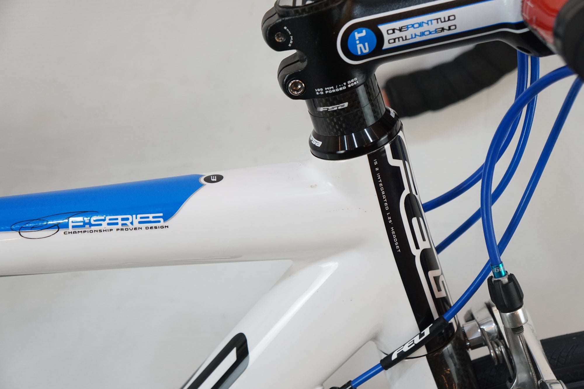 FELT 「フェルト」 F3 2010年モデル ロードバイク / バイチャリ浦和ベース