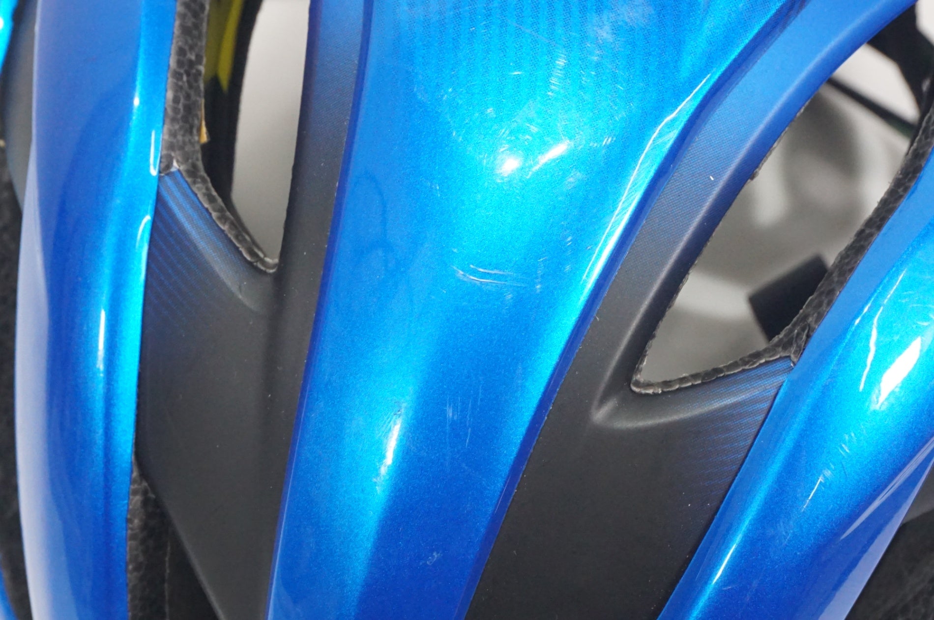 MET 「メット」 M126 TRENTA MIPS Mサイズ 56-58cm ヘルメット / AKIBA店