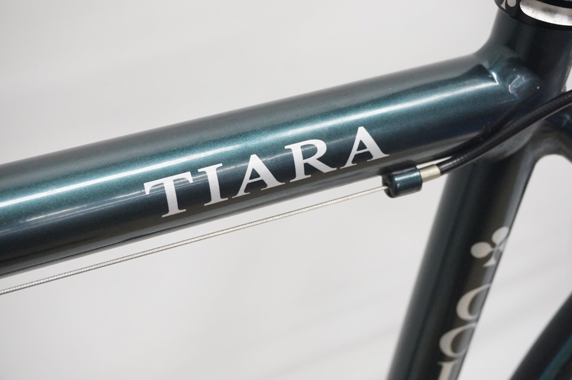 COLNAGO 「コルナゴ」 TIARA 2007年モデル フラットバーロードバイク / 福岡店