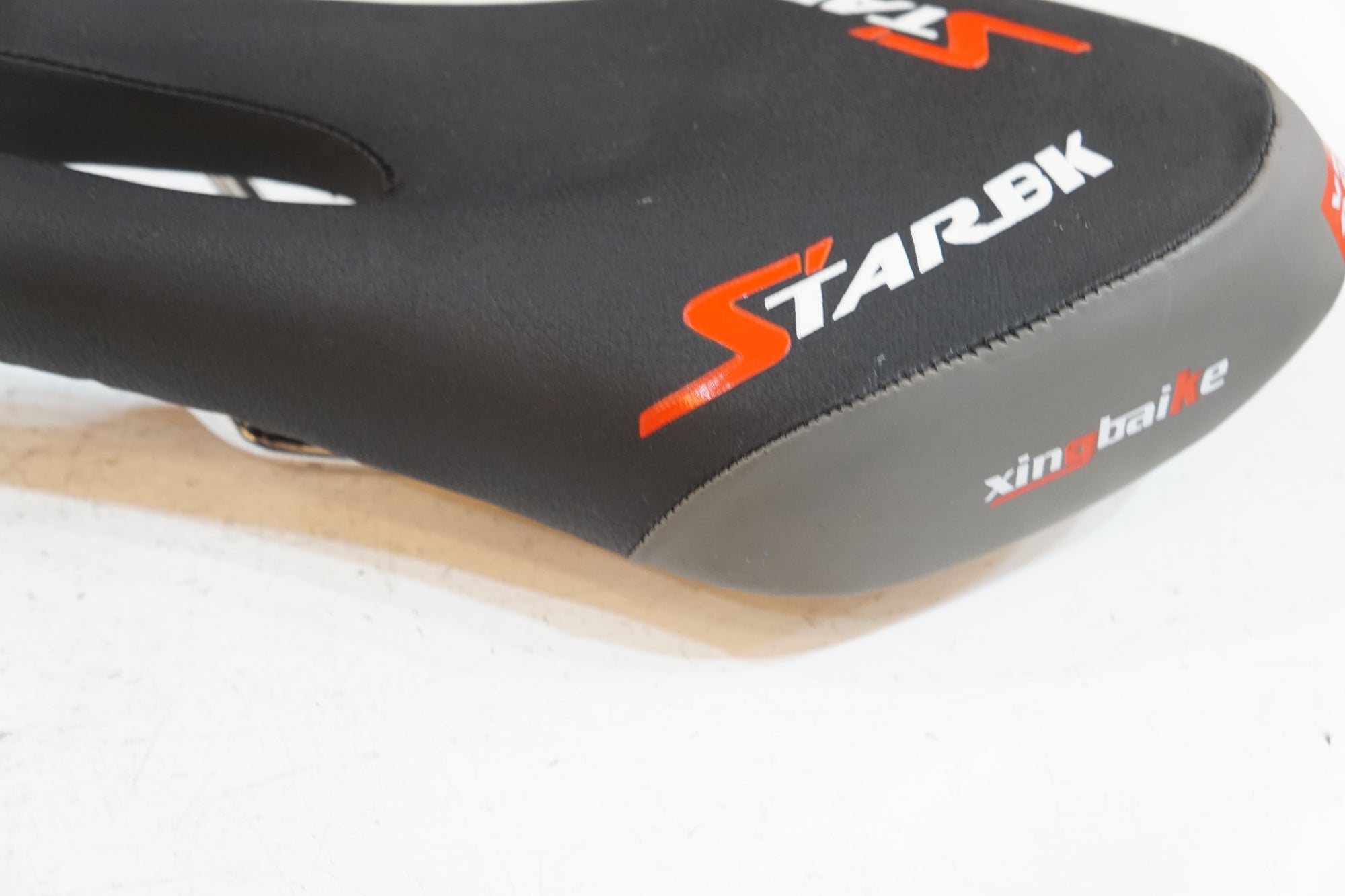 XINGBAIKE  「シン バイク」 STARBK サドル / バイチャリ浦和ベース