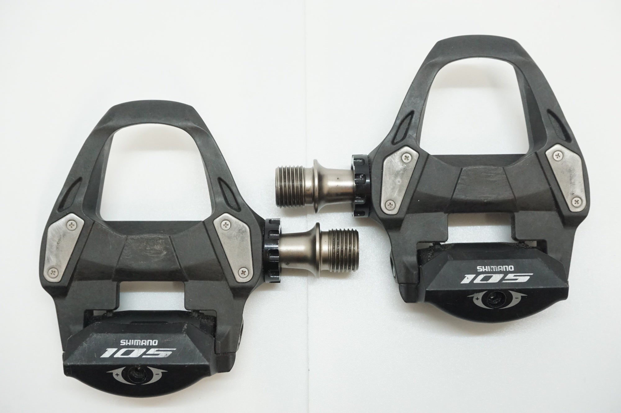 105 PD-R7000 SPD-SL Carbon Pedals | Road Pedals | Ride Shimano