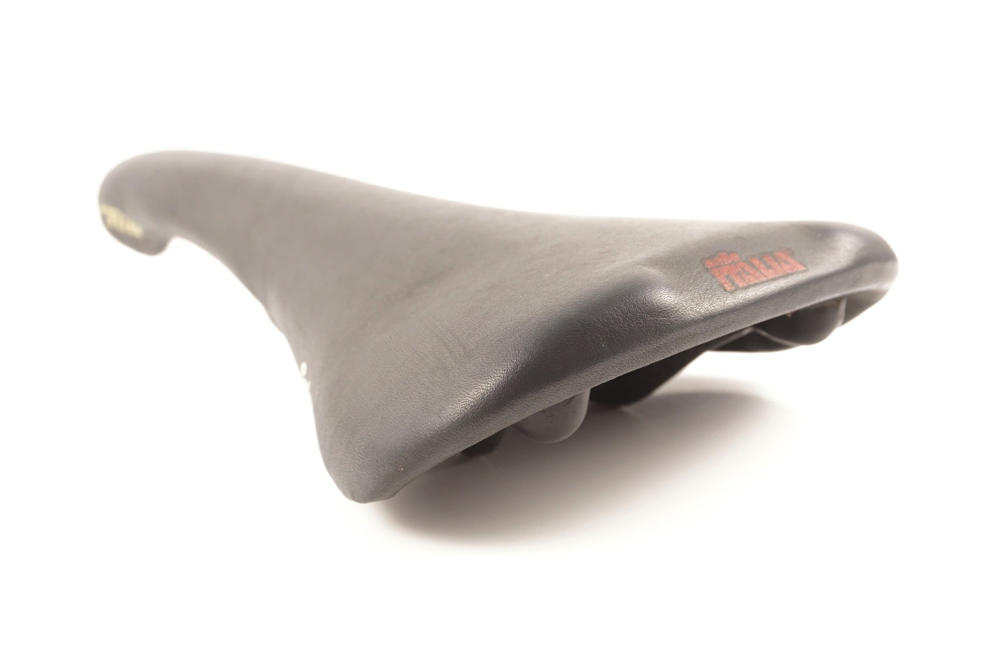 SELLE ITALIA 「セライタリア」 FLITE CARBON サドル / 中目黒店