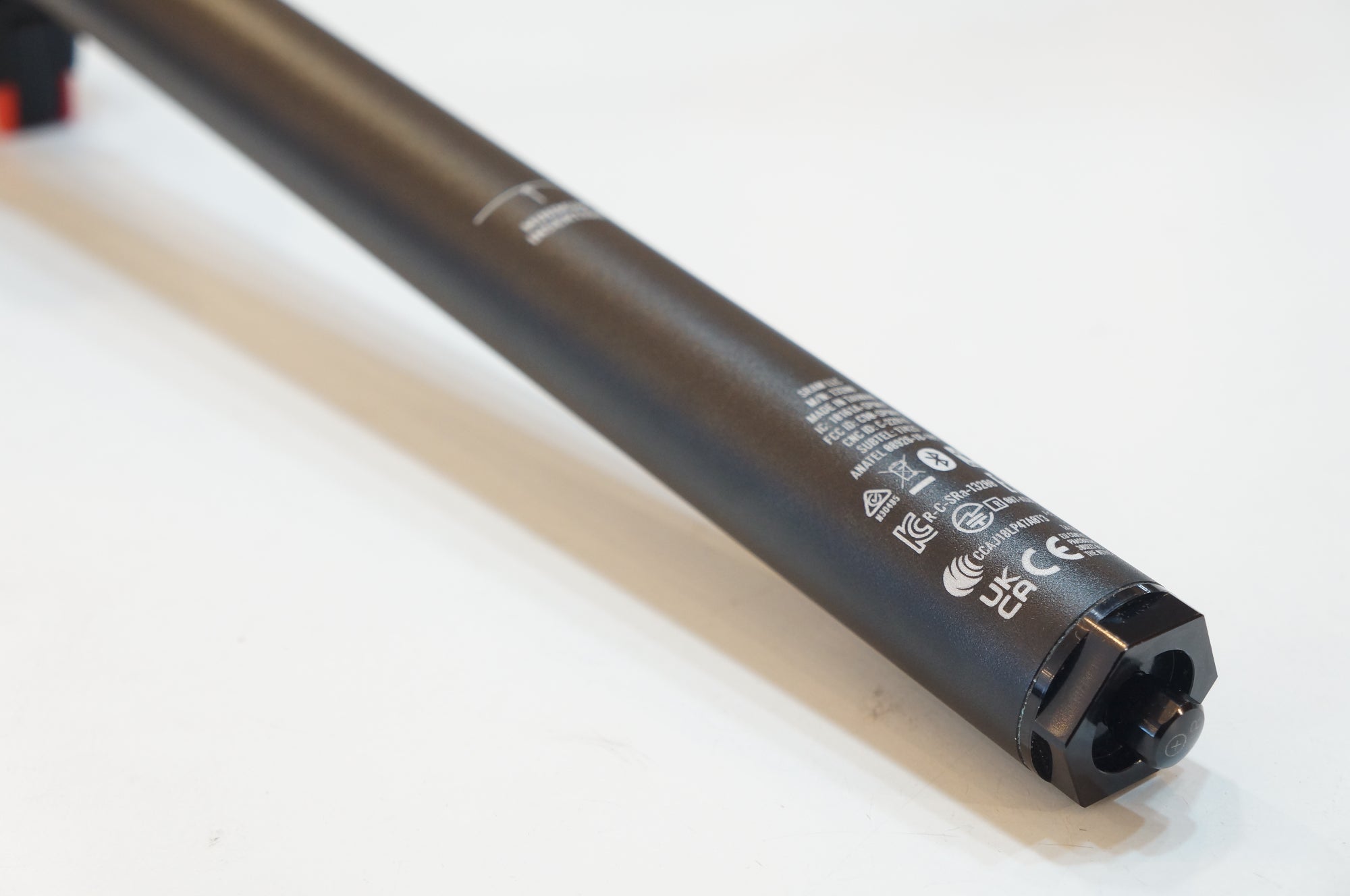 ROCKSHOX 「ロックショックス」 REVERB AXS XPLR φ27.2 400mm ドロッパーポスト / バイチャリ浦和ベース