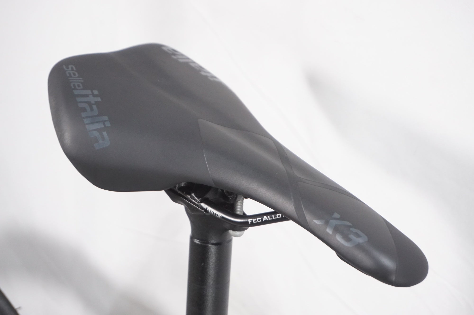 BESV 「ベスビー」 JR1 2025年モデル E-BIKE / AKIBA店