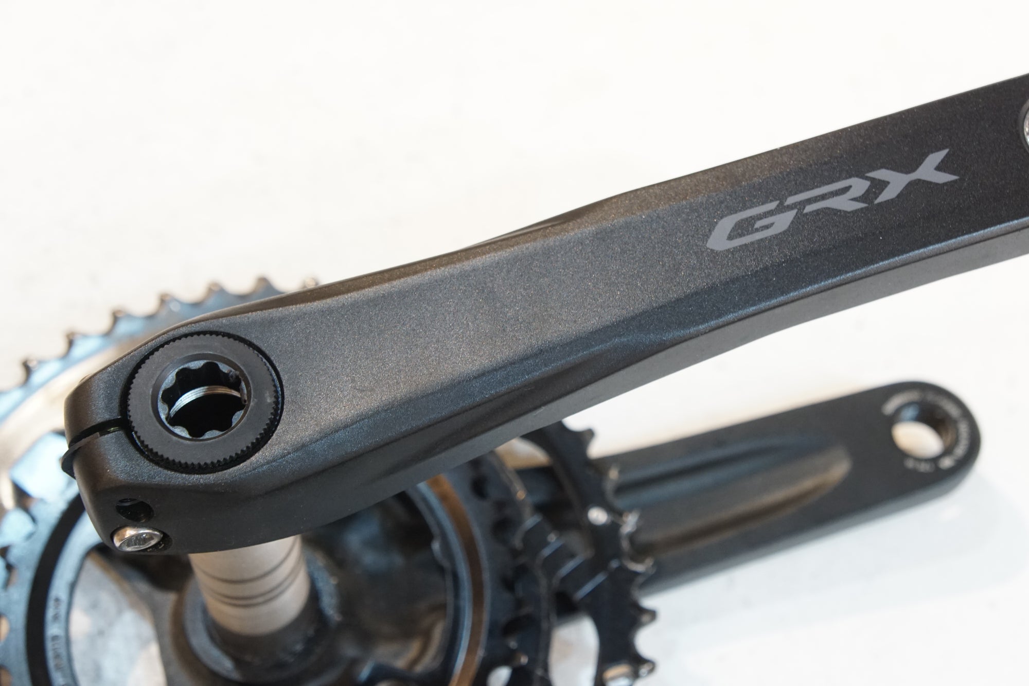 SHIMANO 「シマノ」 GRX FC-RX600 46-30T 175mm クランクセット / バイチャリ浦和ベース
