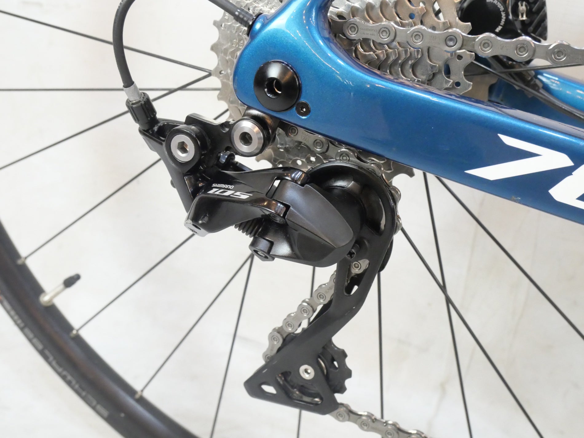 LOOK 「ルック」 785 HUEZ DISC 105 2020年モデル ロードバイク / バイチャリ浦和ベース