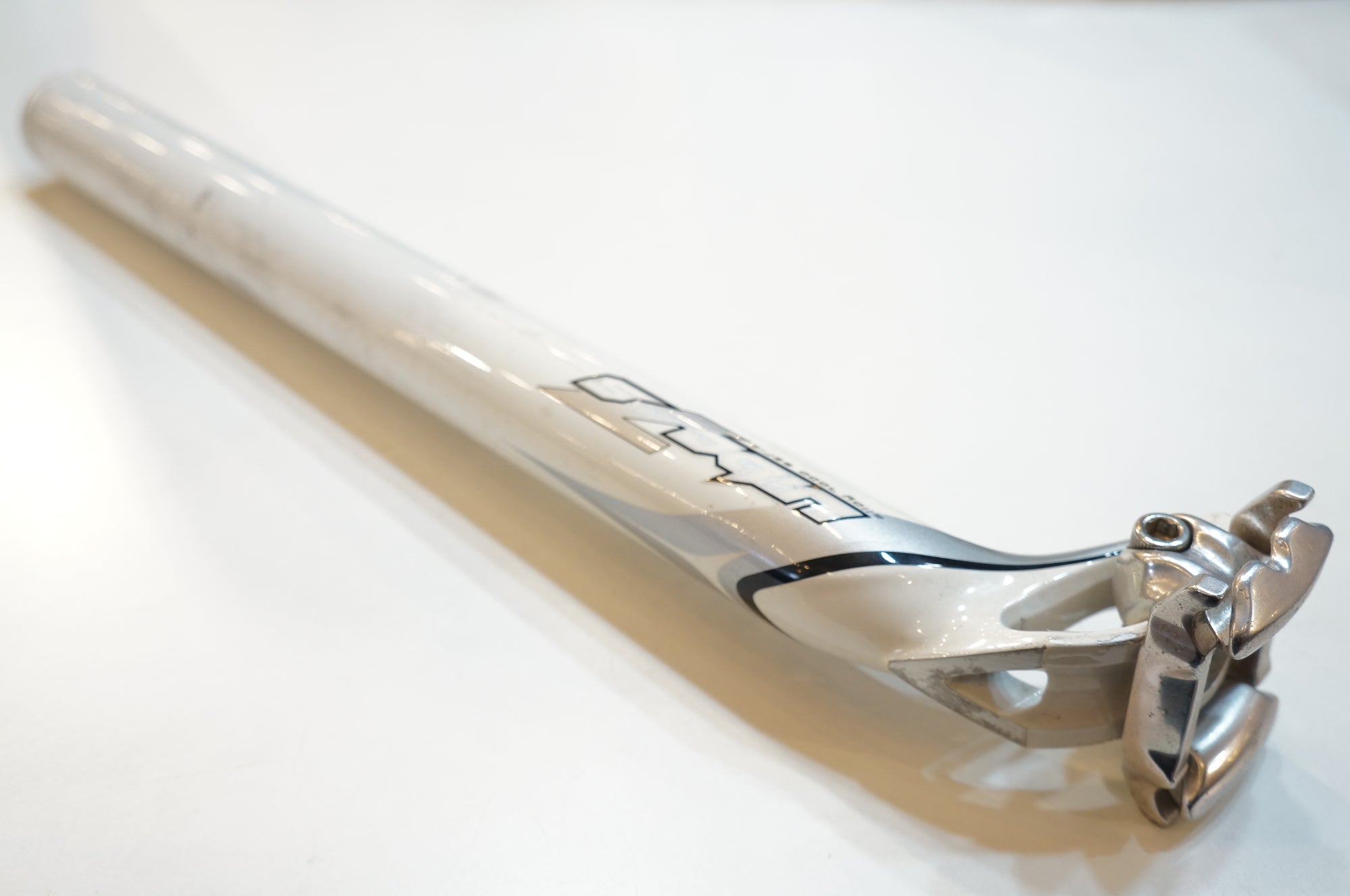 SHIMANO 「シマノ」 PRO VIBE 7S φ31.6 350mm シートポスト / バイチャリ浦和ベース