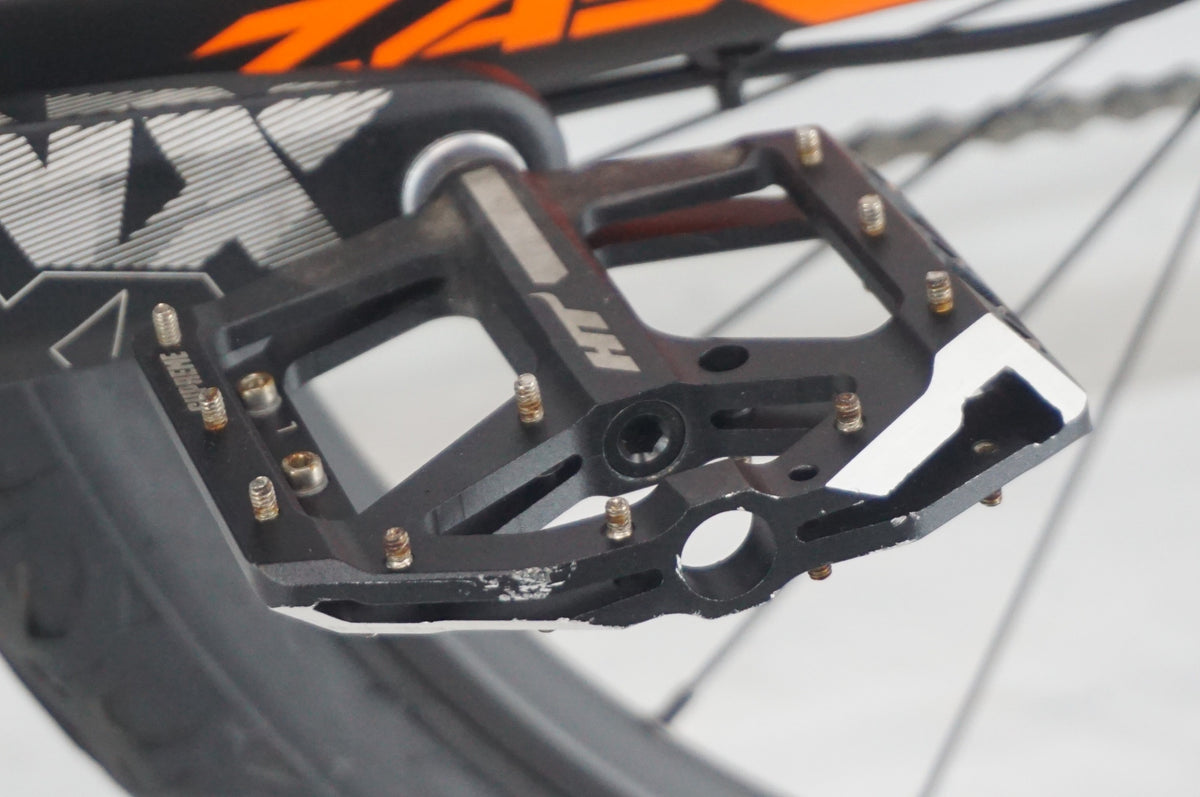 GT 「ジーティー」 ZASKAR CARBON EXPERT 2020年モデル マウンテンバイク / 阪急塚口店
