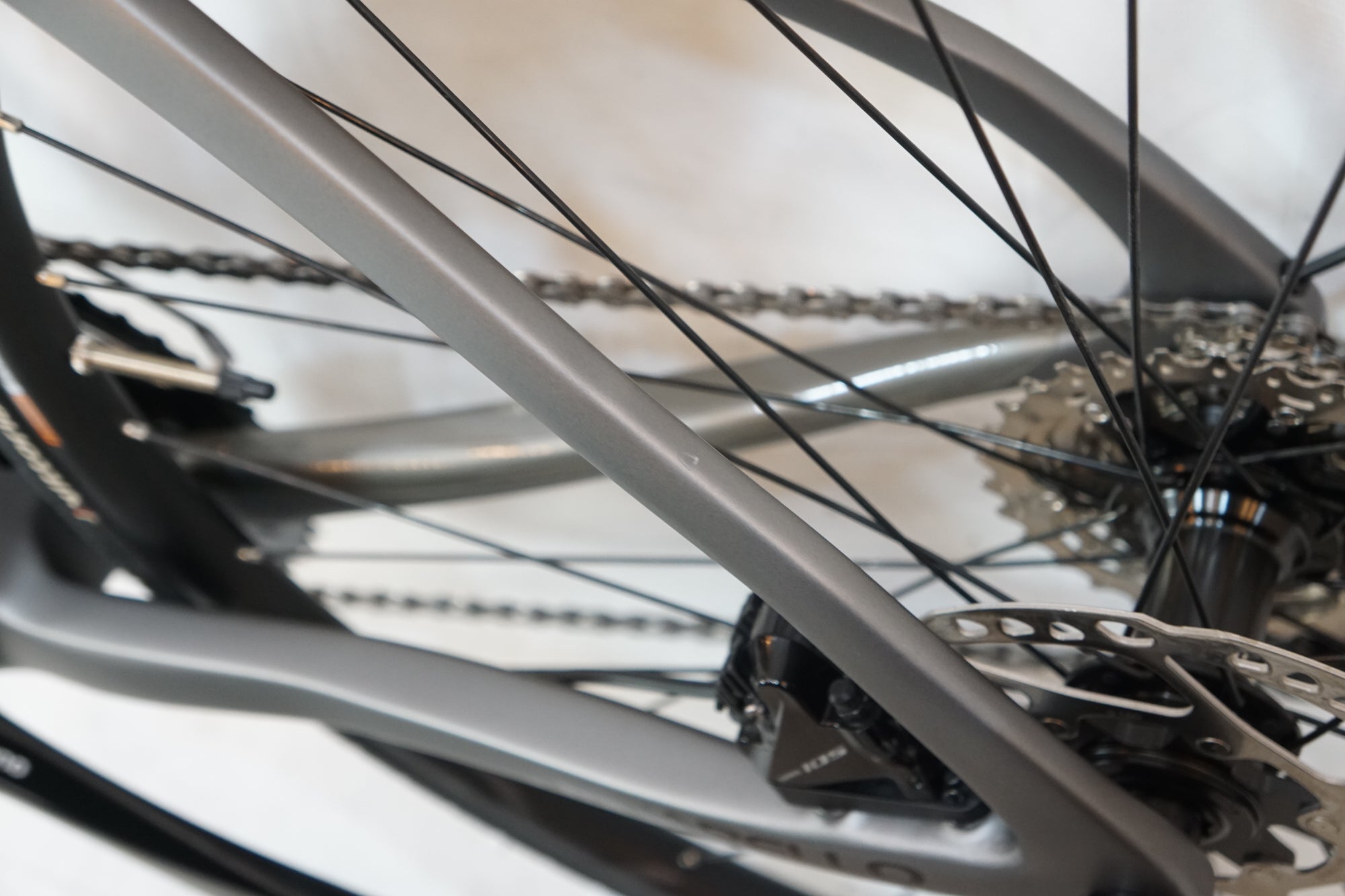 PINARELLO 「ピナレロ」 PARIS DISK 105 2021年モデル ロードバイク / バイチャリ浦和ベース