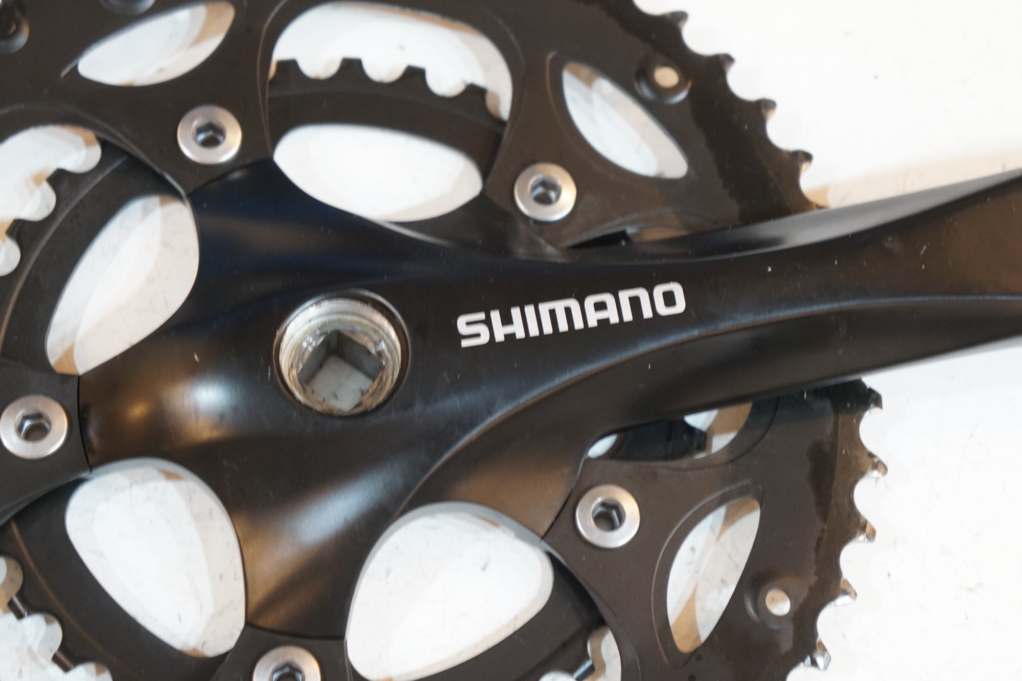 SHIMANO 「シマノ」 FC-RS200 50-34T 175mm クランク / バイチャリ浦和ベース