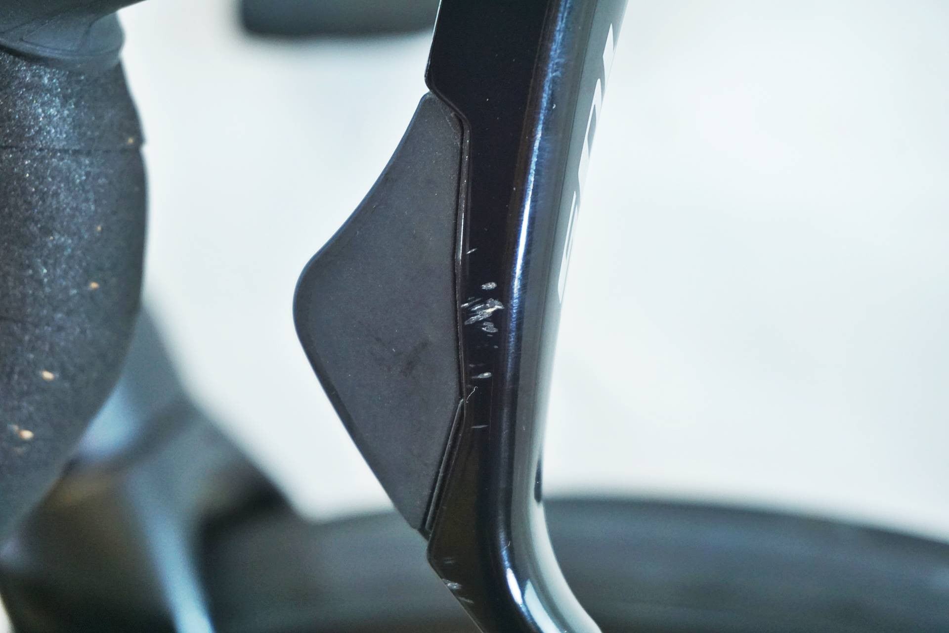 TREK 「トレック」 EMONDA ALR 5 2023年モデル ロードバイク / 有明ガーデン店