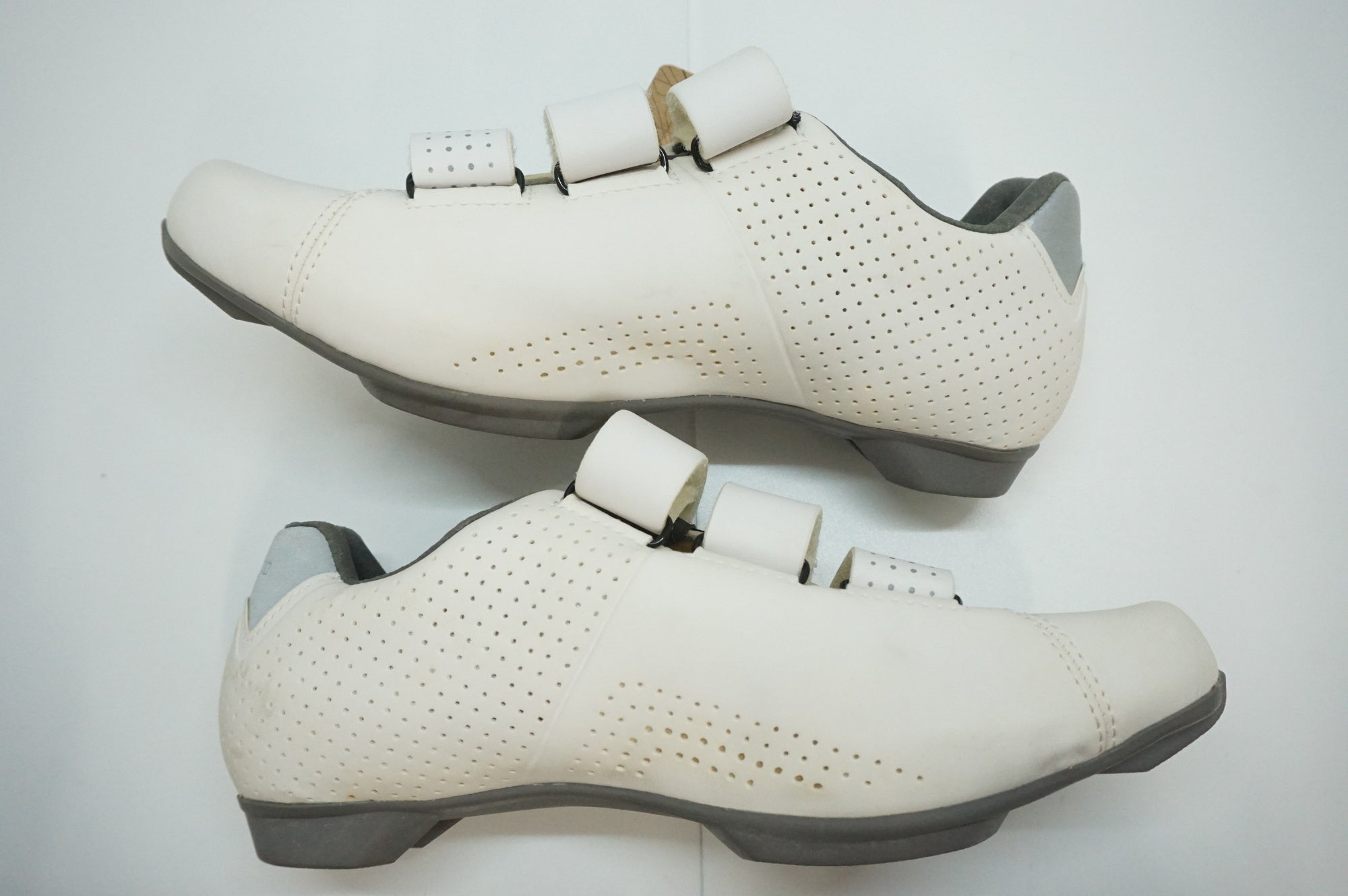 SHIMANO 「シマノ」 RT5 SH-RT500W 38(23.8cm)サイズ シューズ / 福岡店