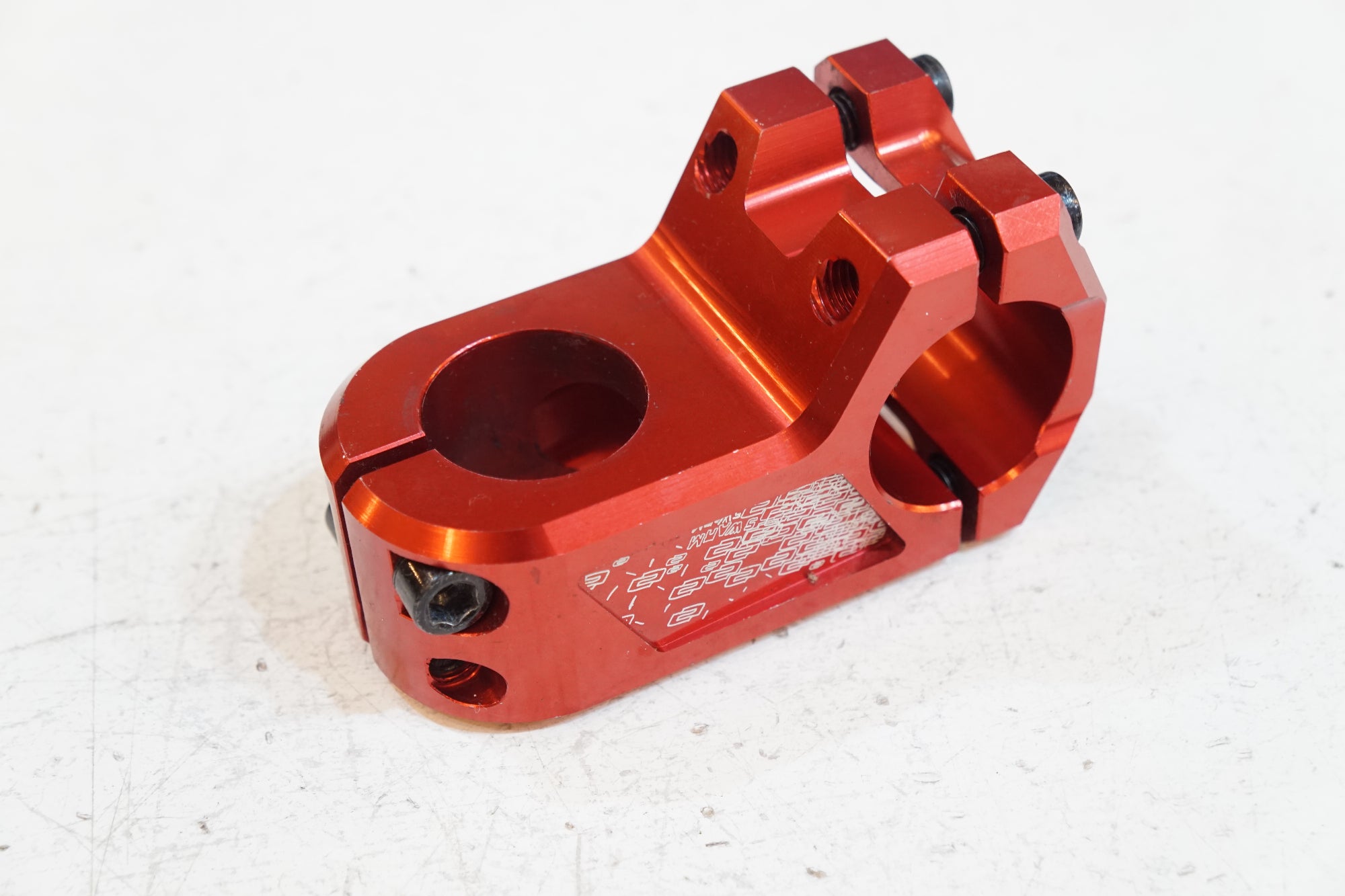 DMR 「ディーエムアール」 BIKES φ31.8 50mm ステム / バイチャリ浦和ベース