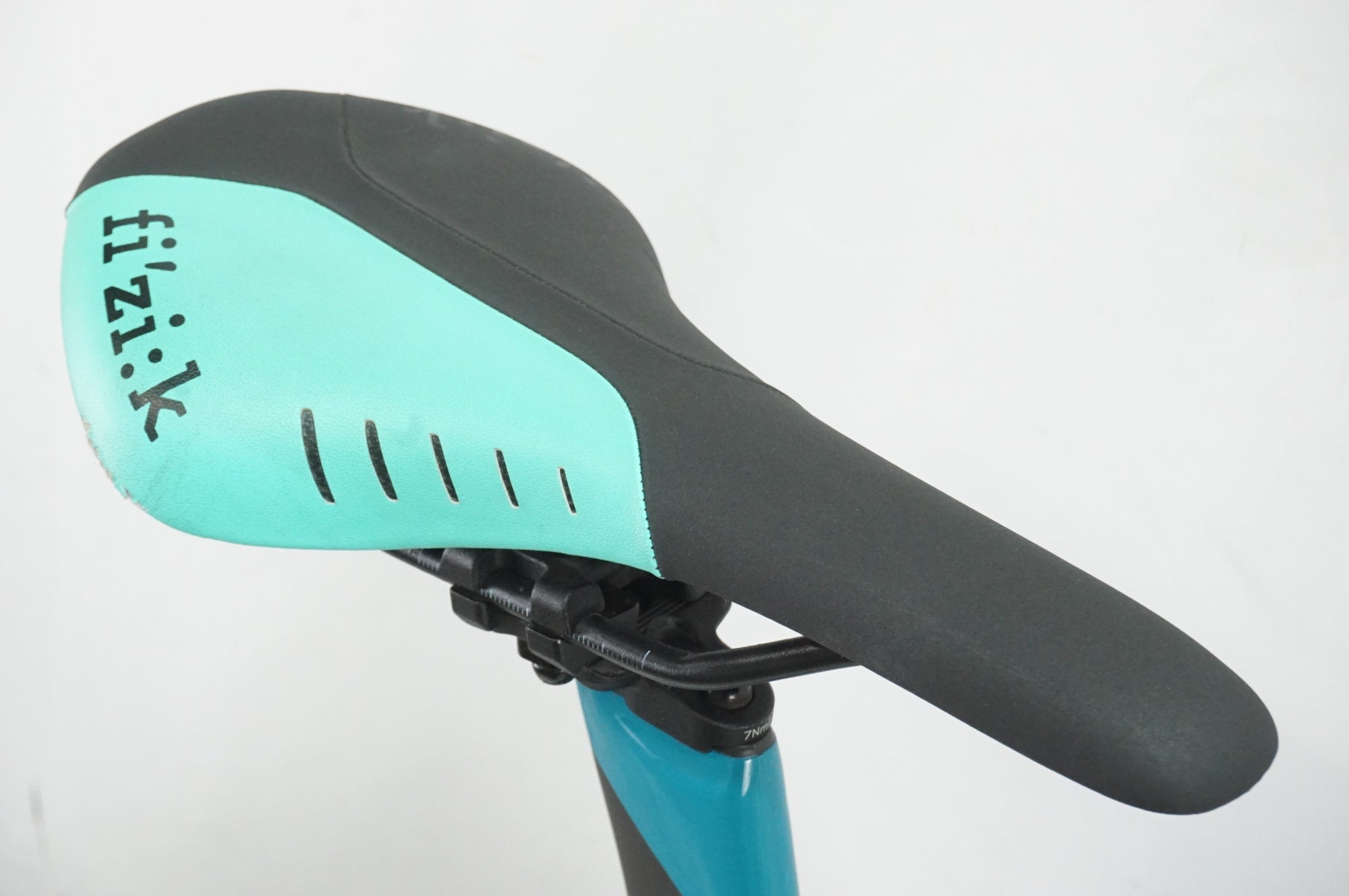 BIANCHI 「ビアンキ」 OLTRE XR3 DISC 105 DI2カスタム 2023年モデル ロードバイク / 大宮店