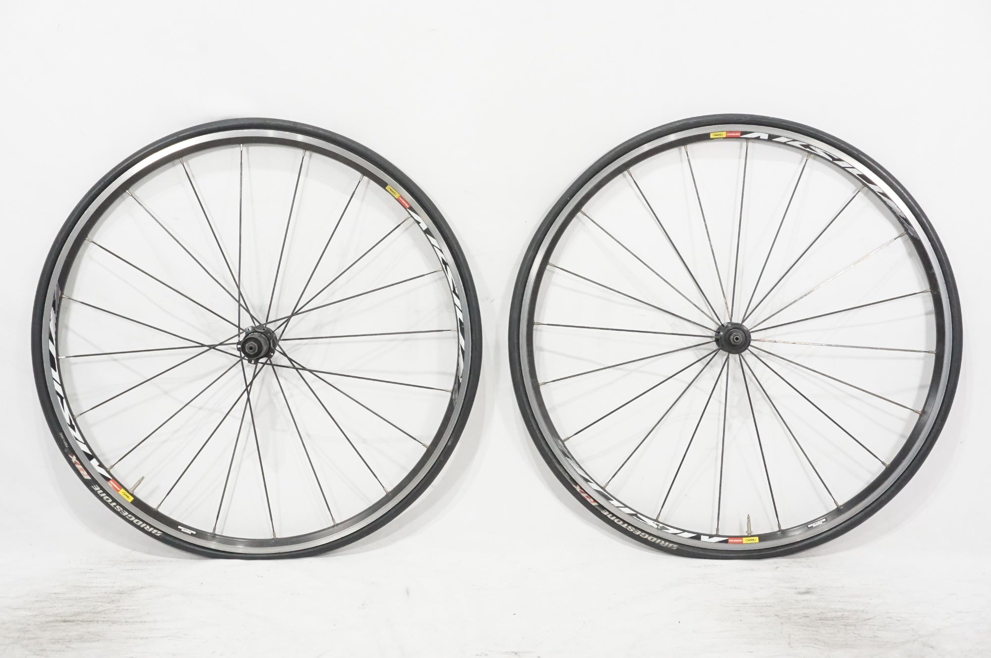 ジャンク MAVIC 「マヴィック」 AKSIUM シマノ11速 ホイール