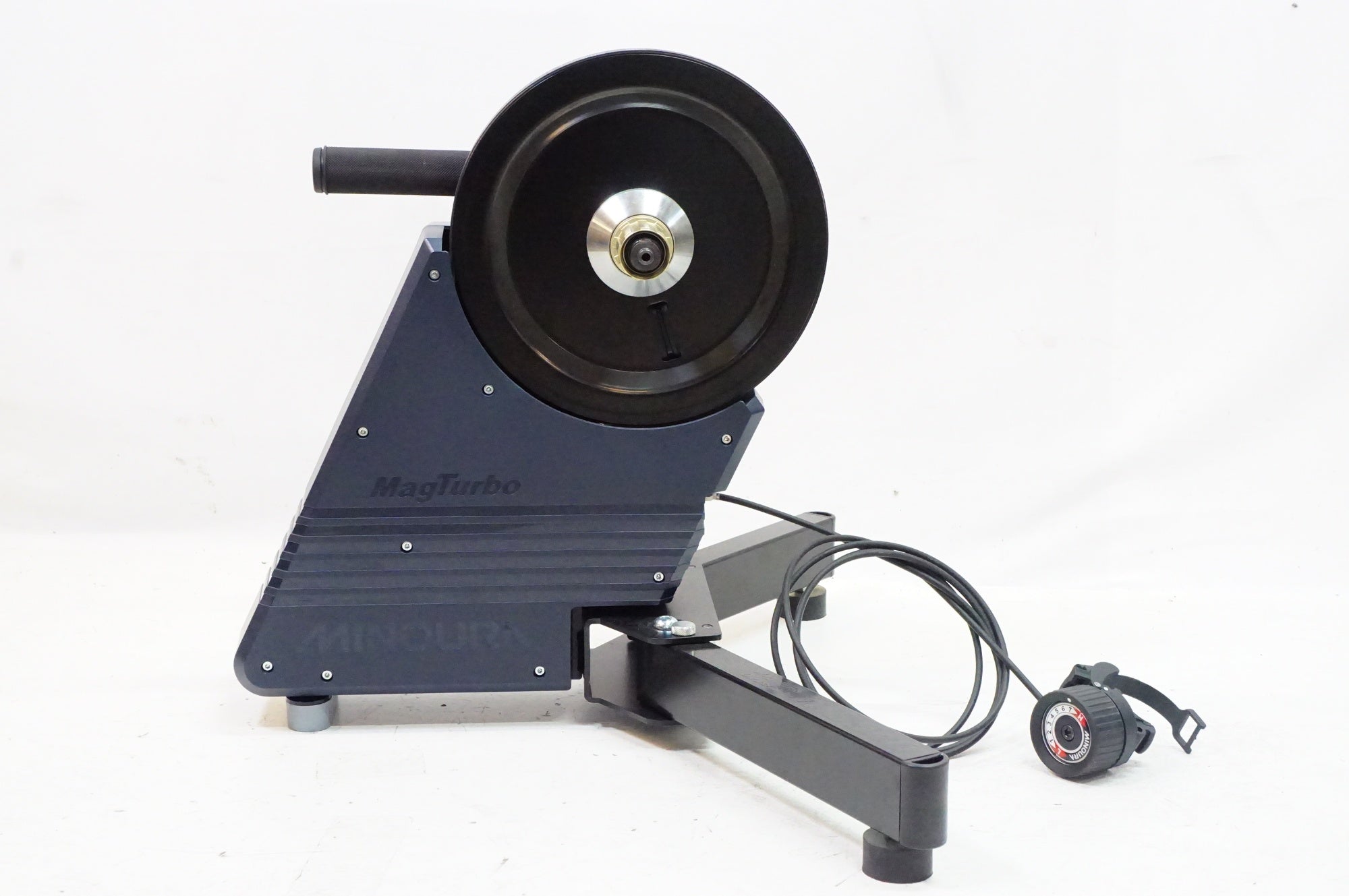 MINOURA MD640 ミノウラ　トレーナー MagTurbo Direct Drive MD640 - MINOURA JAPAN