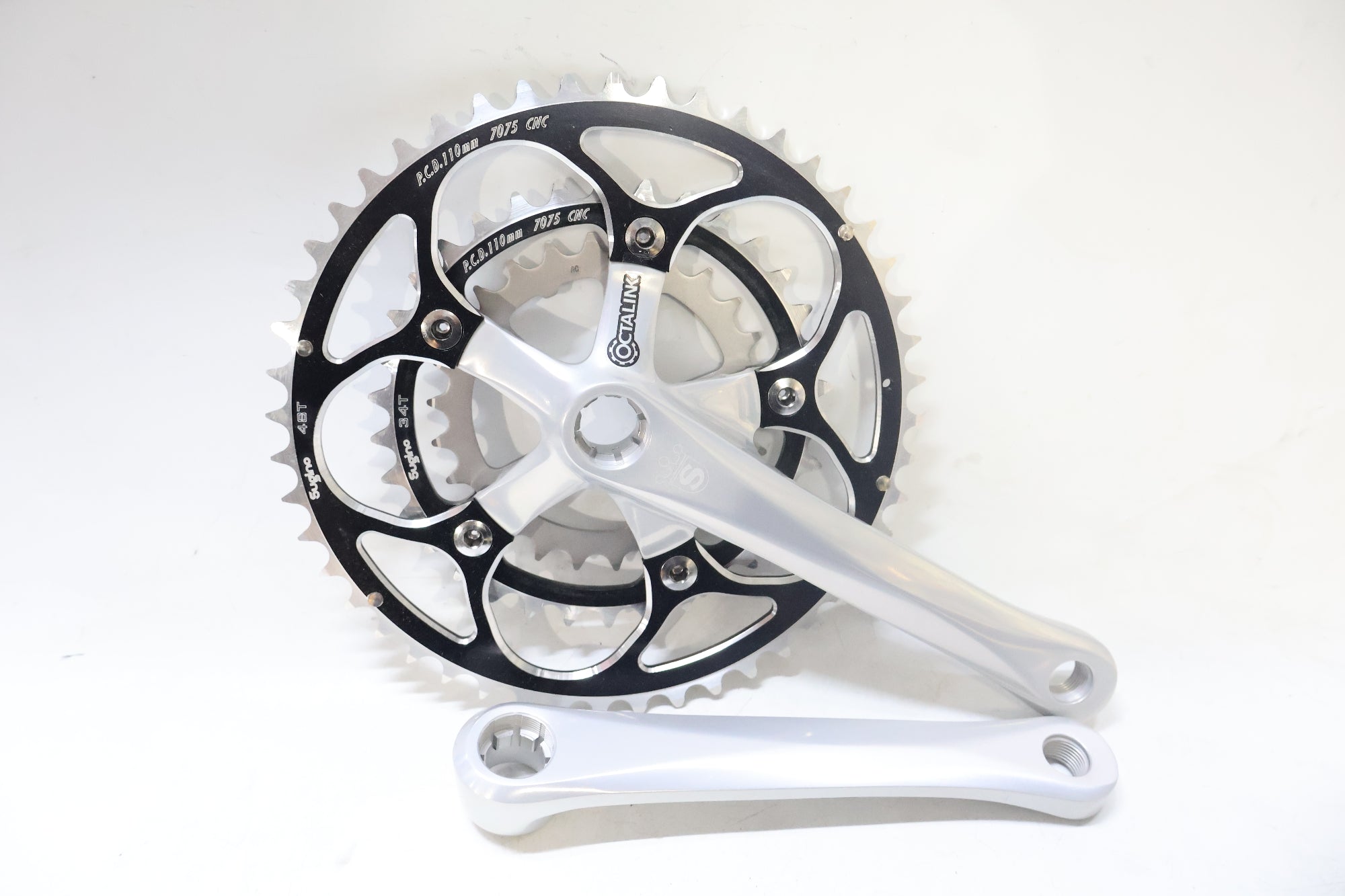 最終価格KHS マンハッタンフレーム＋suginoクランク SUGINO 「スギノ」 COSPEA 48-34-26T 165mm クランク / 高知店