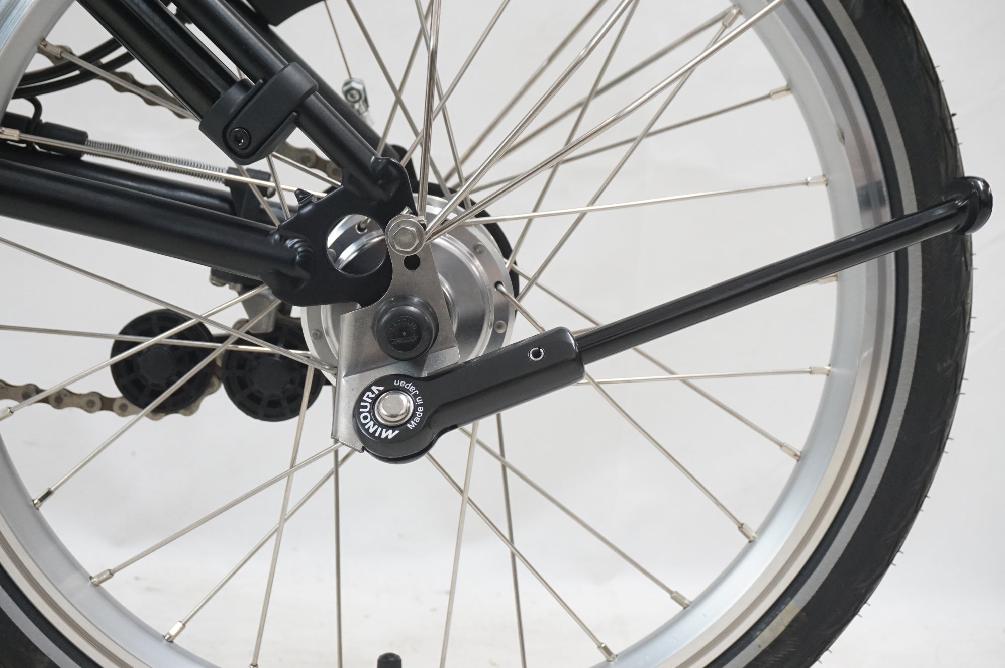 BROMPTON 「ブロンプトン」 C LINE EXPLORE 2023年モデル 16インチ 折り畳み自転車 / 福岡店