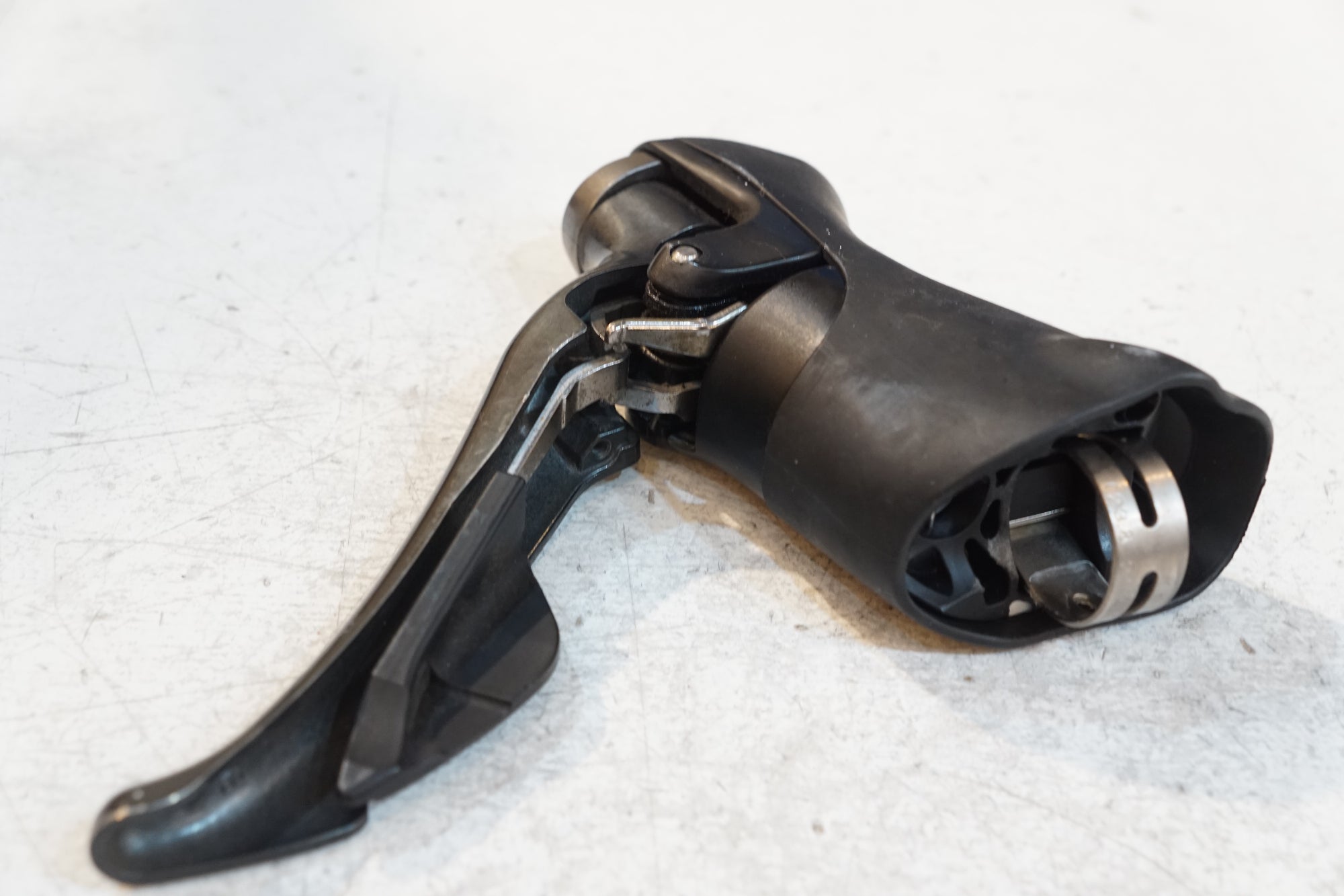 SHIMANO 「シマノ」 TIAGRA ST-4700 デュアルコントロールレバー / バイチャリ浦和ベース