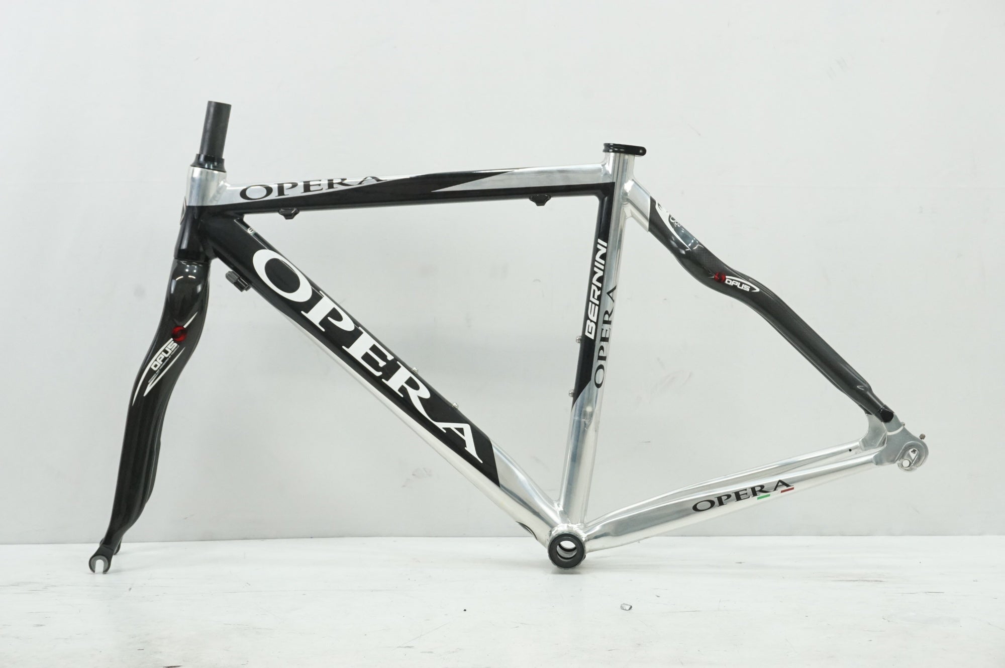 ジャンク OPERA 「オルベア」 BERNINI 2007年モデル フレームセット / 大宮店