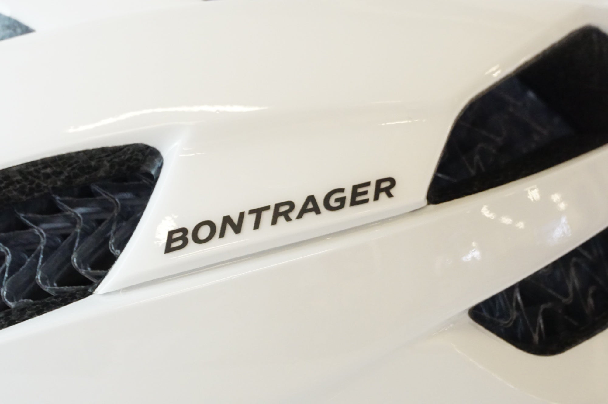 BONTRAGER 「ボントレガー」 SPECTER WAVECEL Lサイズ ヘルメット / 浜松店