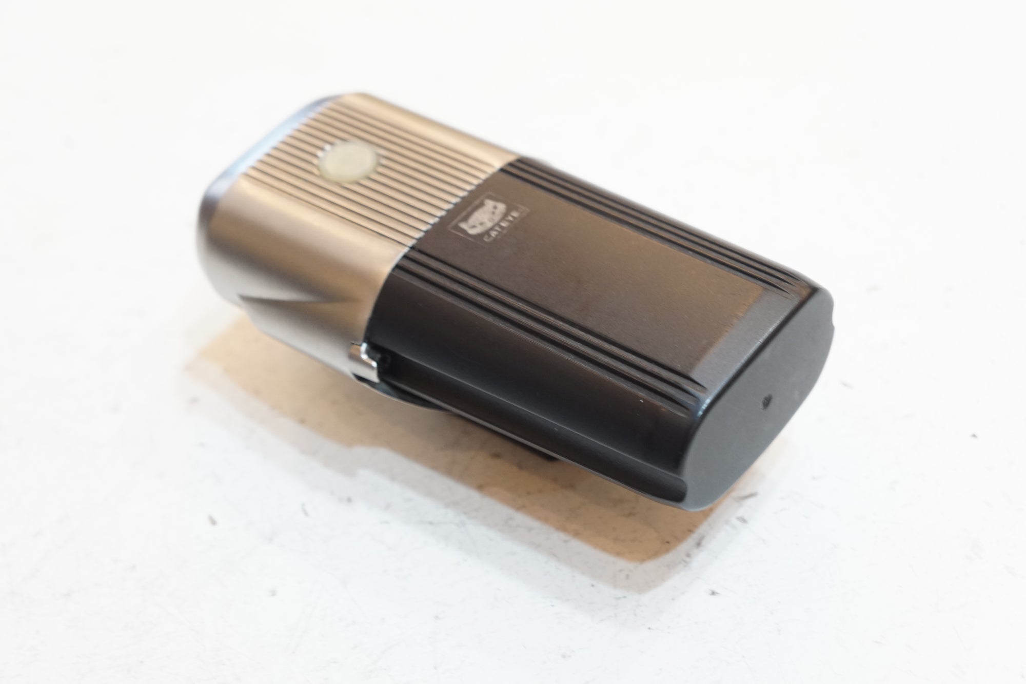 CATEYE 「キャットアイ」 VOLT 1200 フロントライト / バイチャリ浦和ベース