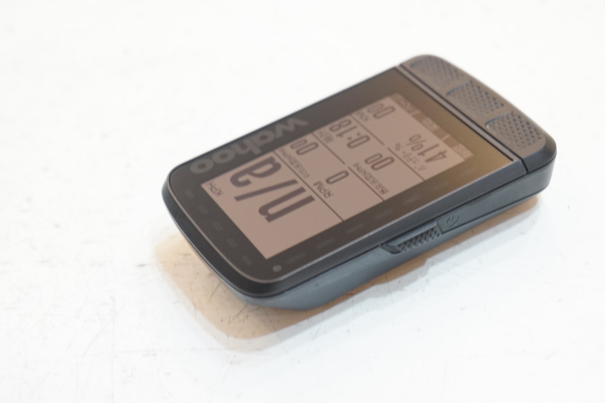 WAHOO 「ワフー」 ELEMNT ROAM サイクルコンピューター / バイチャリ浦和ベース