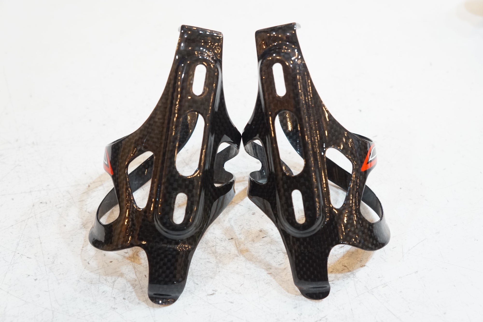 OGK 「オージーケー」 カーボンボトルケージセット / バイチャリ浦和ベース