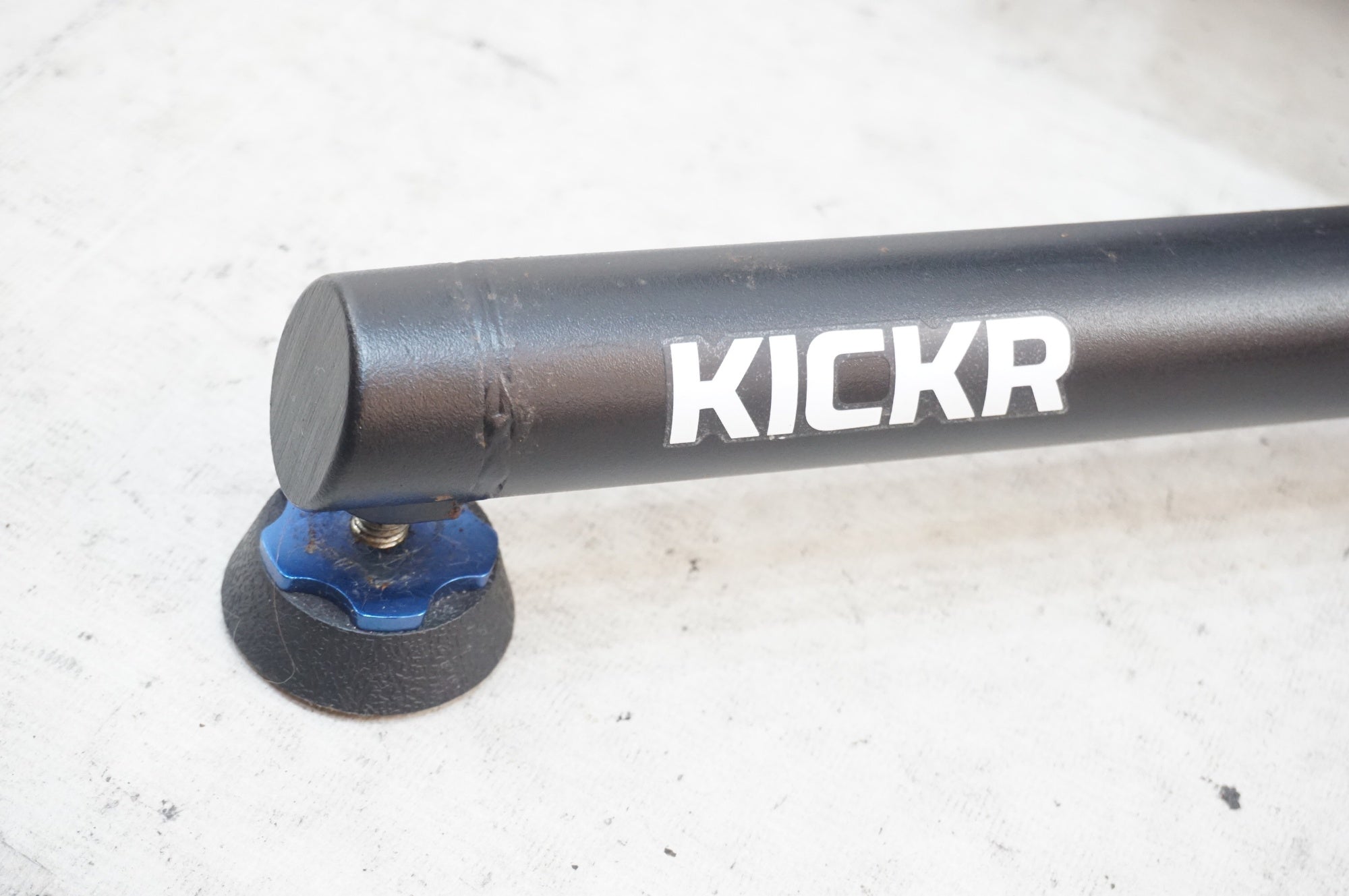 WAHOO 「ワフー」 KICKER WF113 スマートトレーナー / 浦和ベース