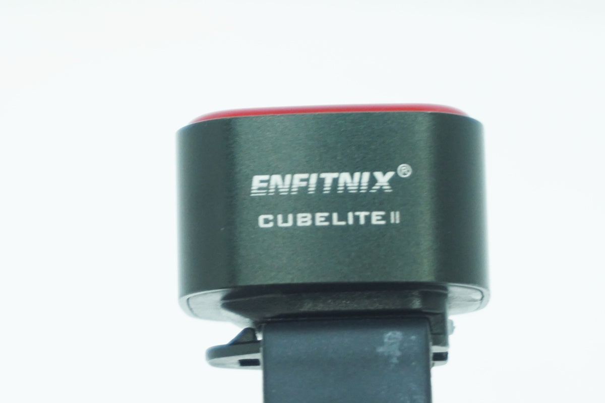 ENFITNIX 「エンフィニクス」 CUBELITE 2 リアライト / 大阪美原北インター店