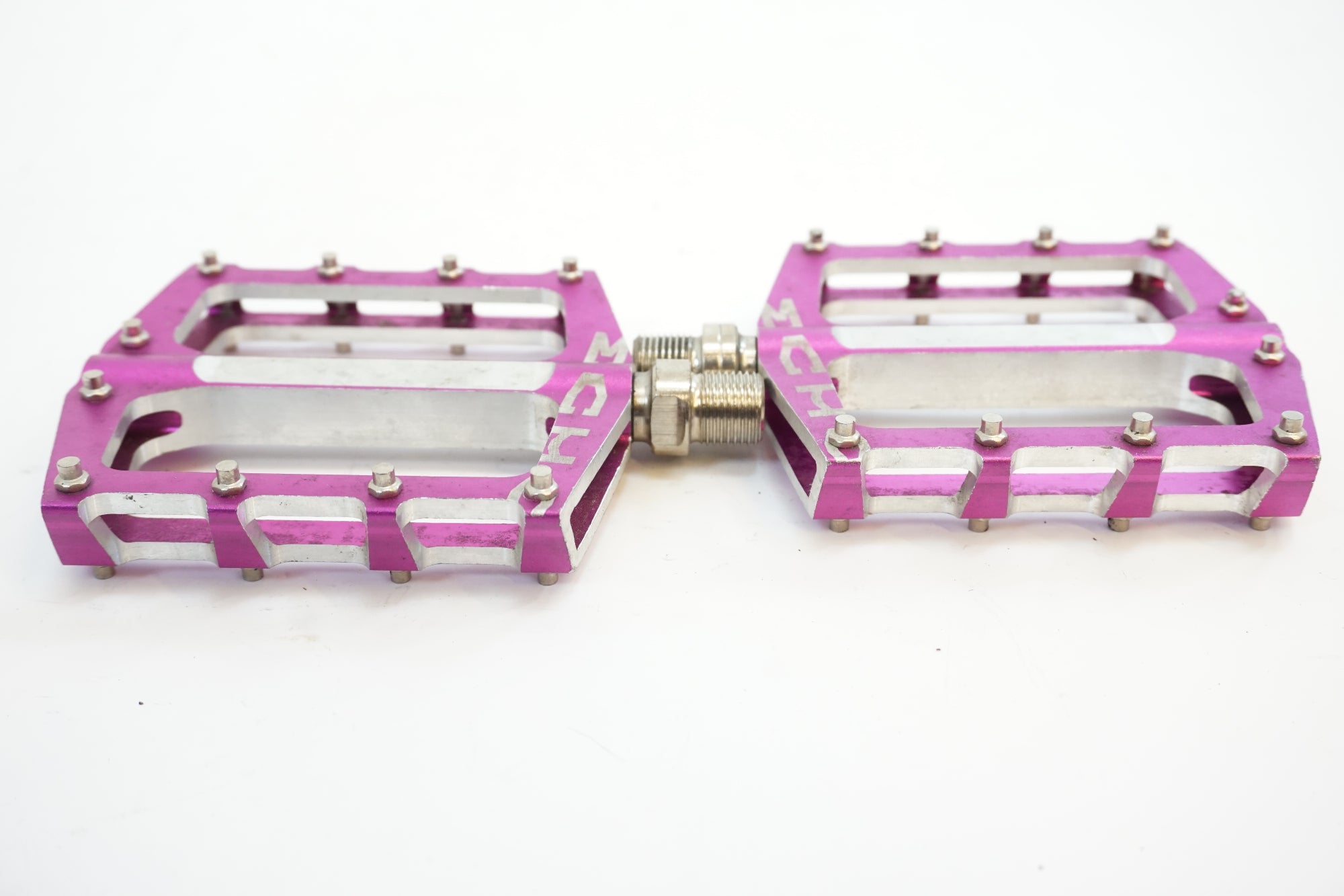 ECHO 「エコー」 ペダル / 有明ガーデン店