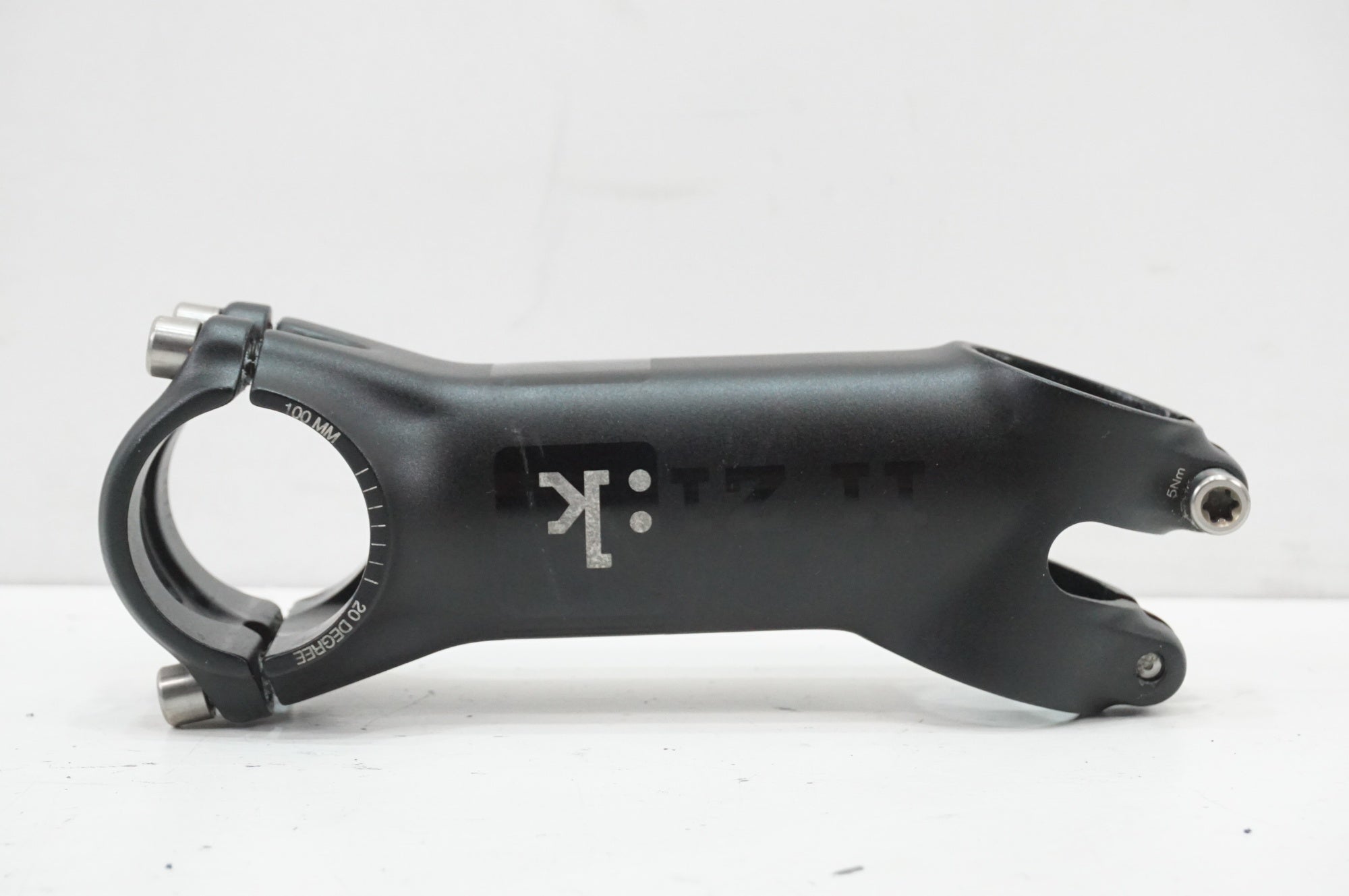 FIZIK 「フィジーク」 CYRANO R1 φ31.8 100mm ステム / 大宮店