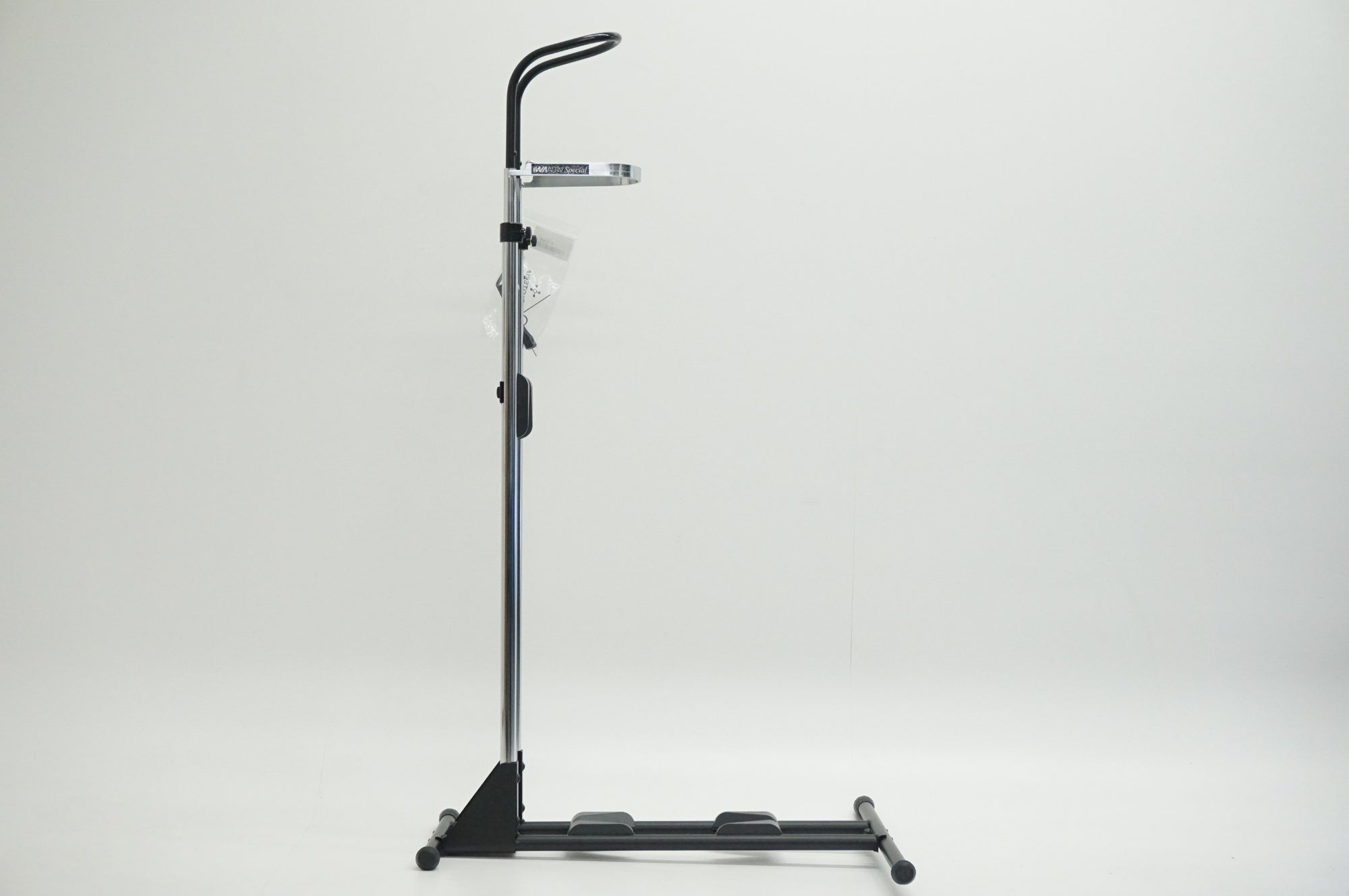 IWA 「イワ」 A01V SPECIAL サイクル ディスプレイスタンド IWA 「イワ」 A01V SPECIAL ディスプレイスタンド / 福岡店