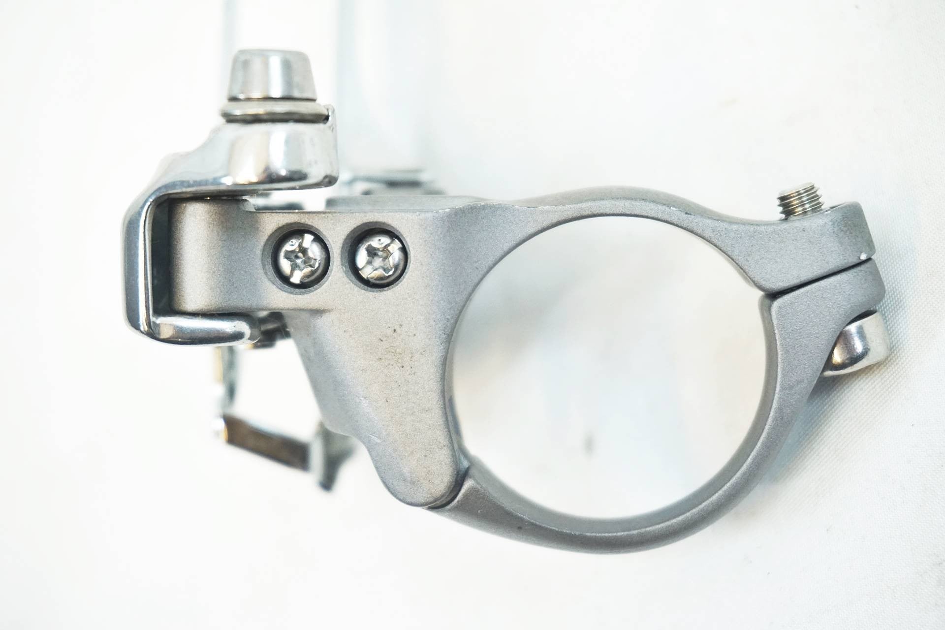 SHIMANO 「シマノ」 105 FD-5700 フロントディレイラー / 有明ガーデン店