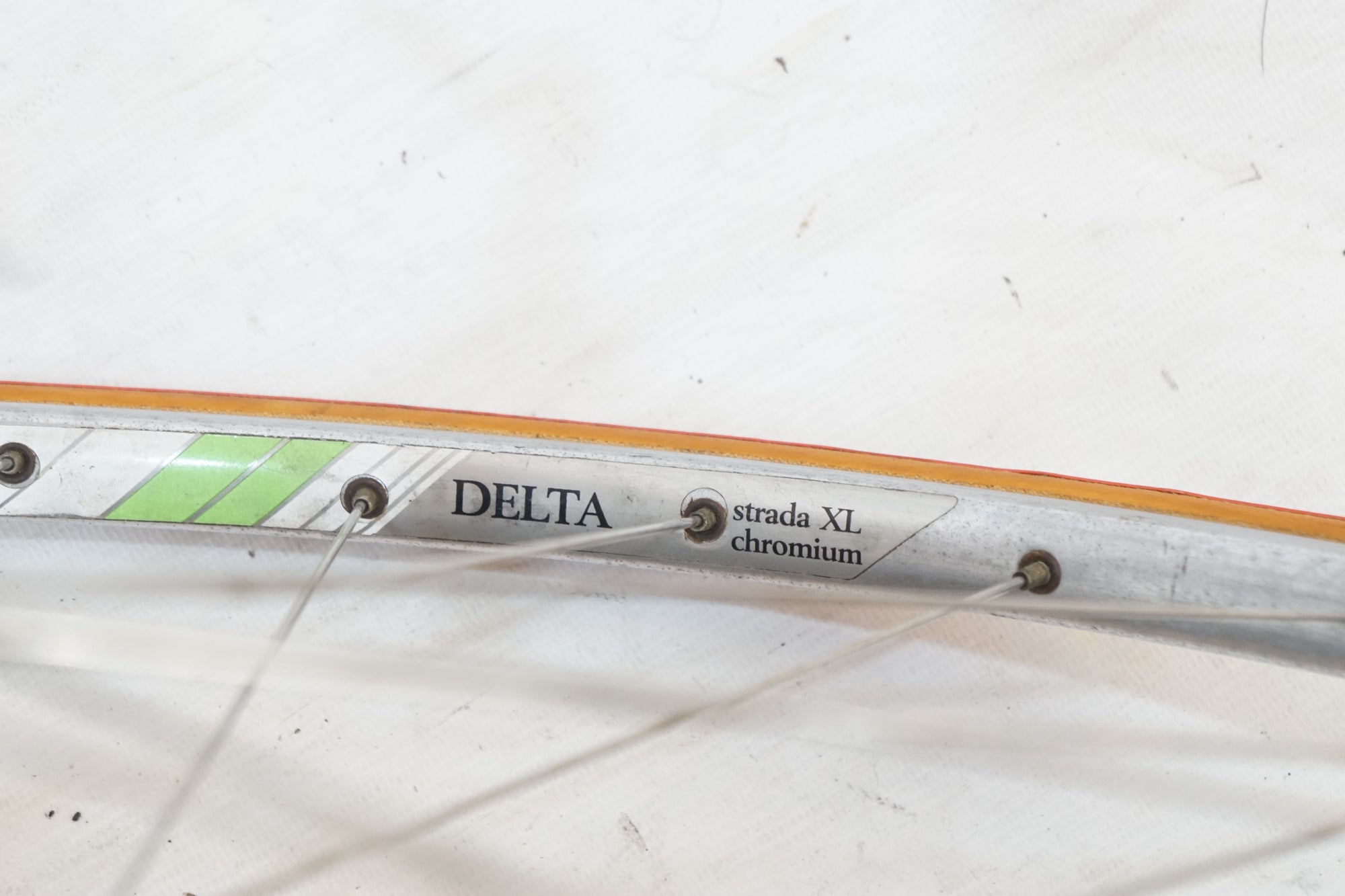 CAMPAGNOLO 「カンパニョーロ」 DELTA 6s TU ホイールセット / バイチャリ浦和ベース