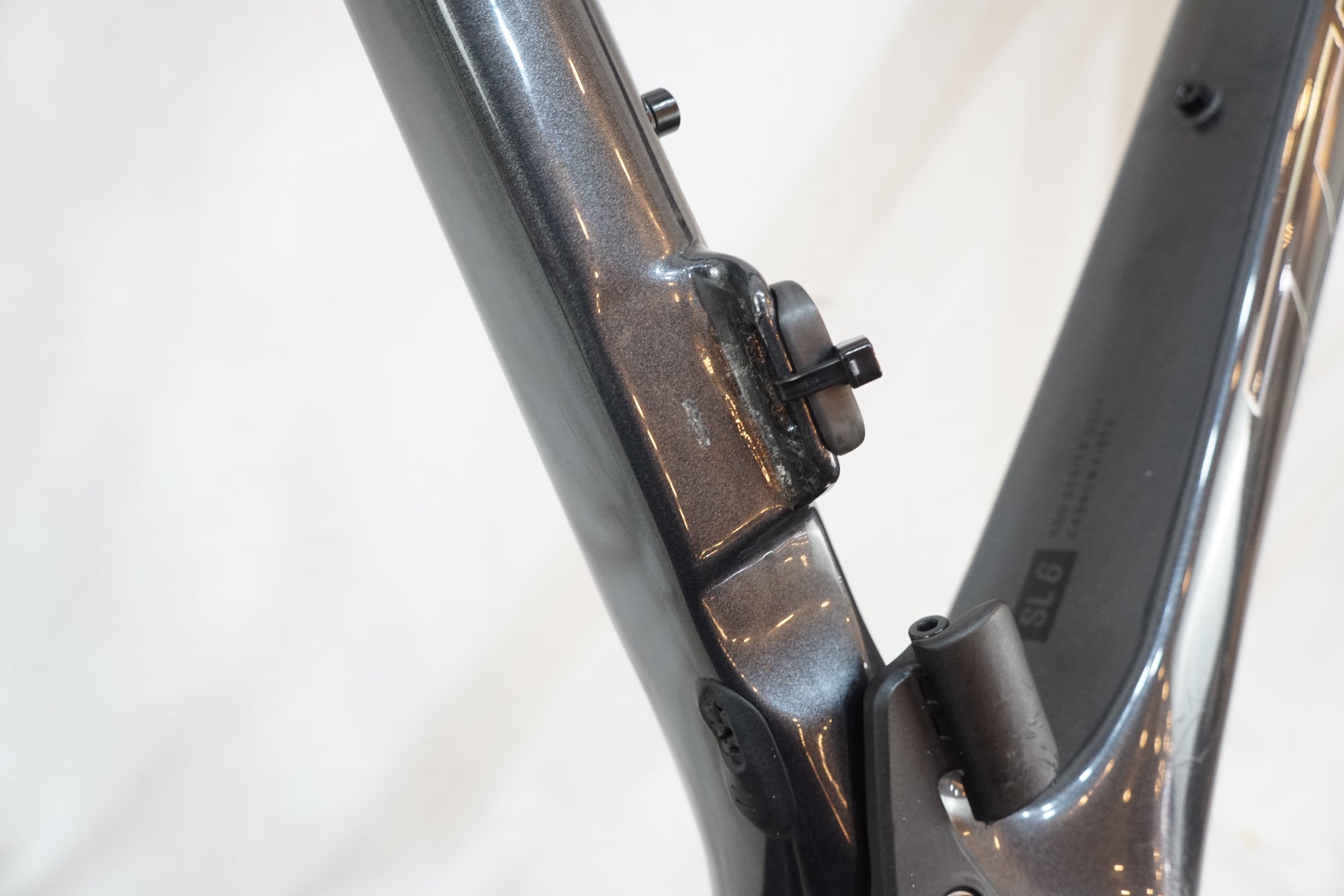 TREK 「トレック」 EMONDA SL6 DISC 2023年モデル フレームセット / バイチャリ浦和ベース