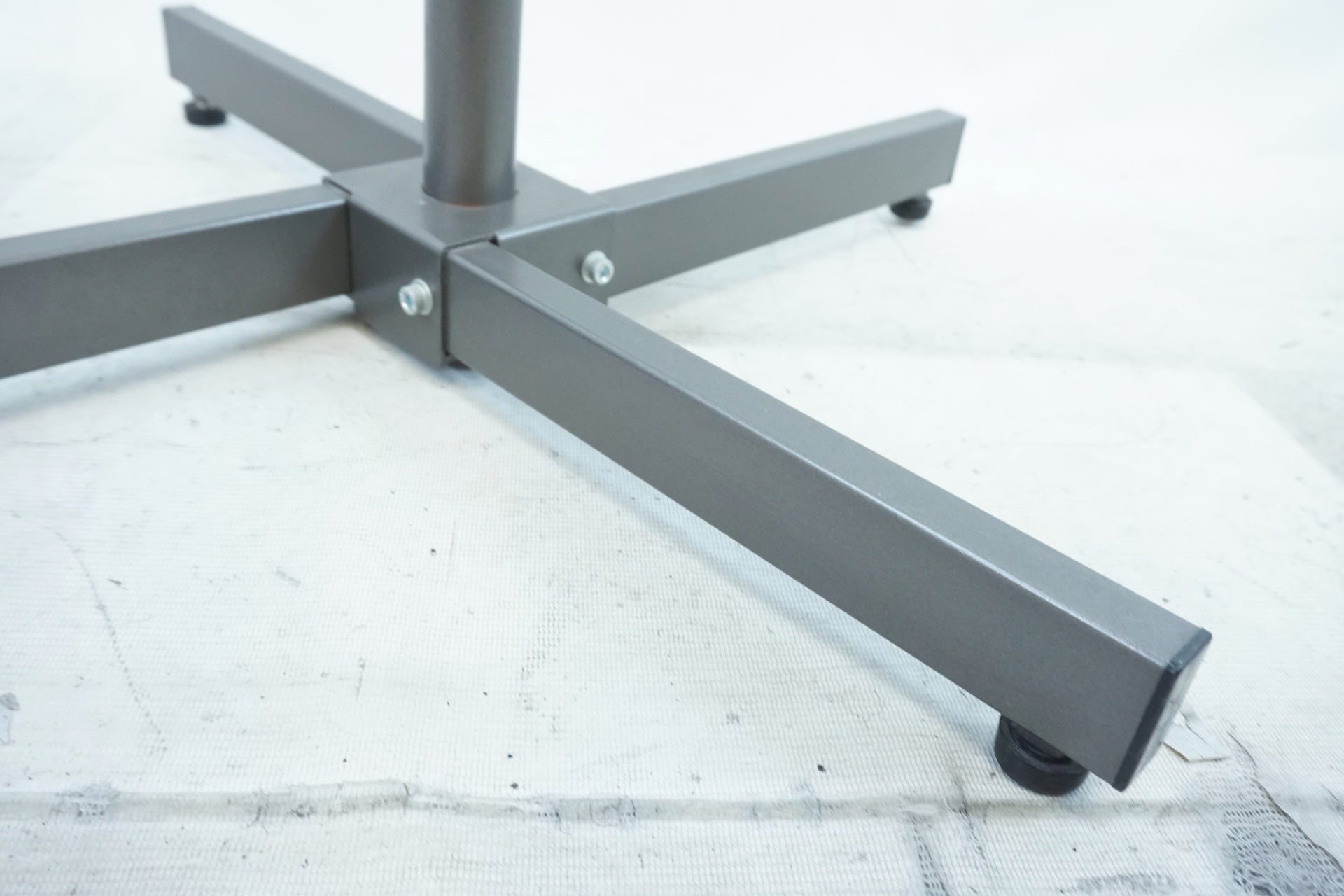 KABUTO 「カブト」 二台掛け バイクスタンド / 有明ガーデン店