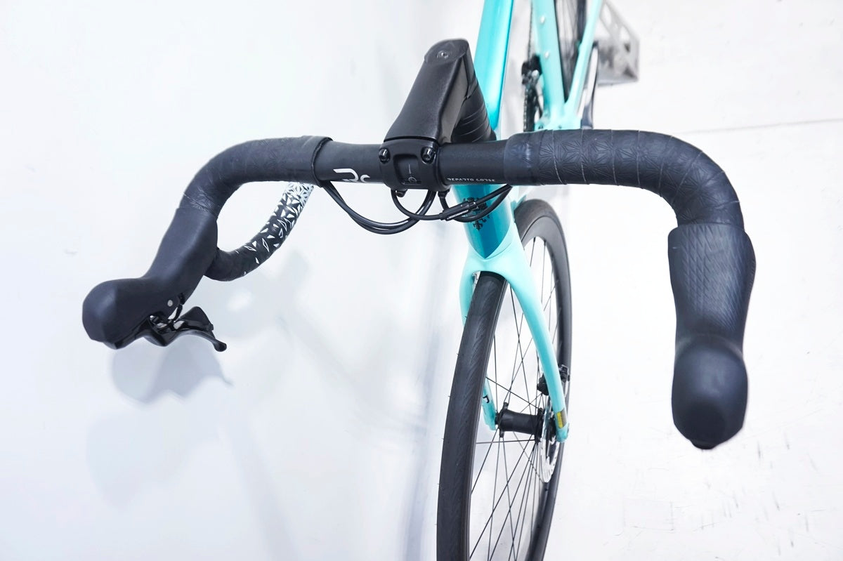 BIANCHI 「ビアンキ」 OLTRE RACE 2026年モデル ロードバイク / 大阪門真店