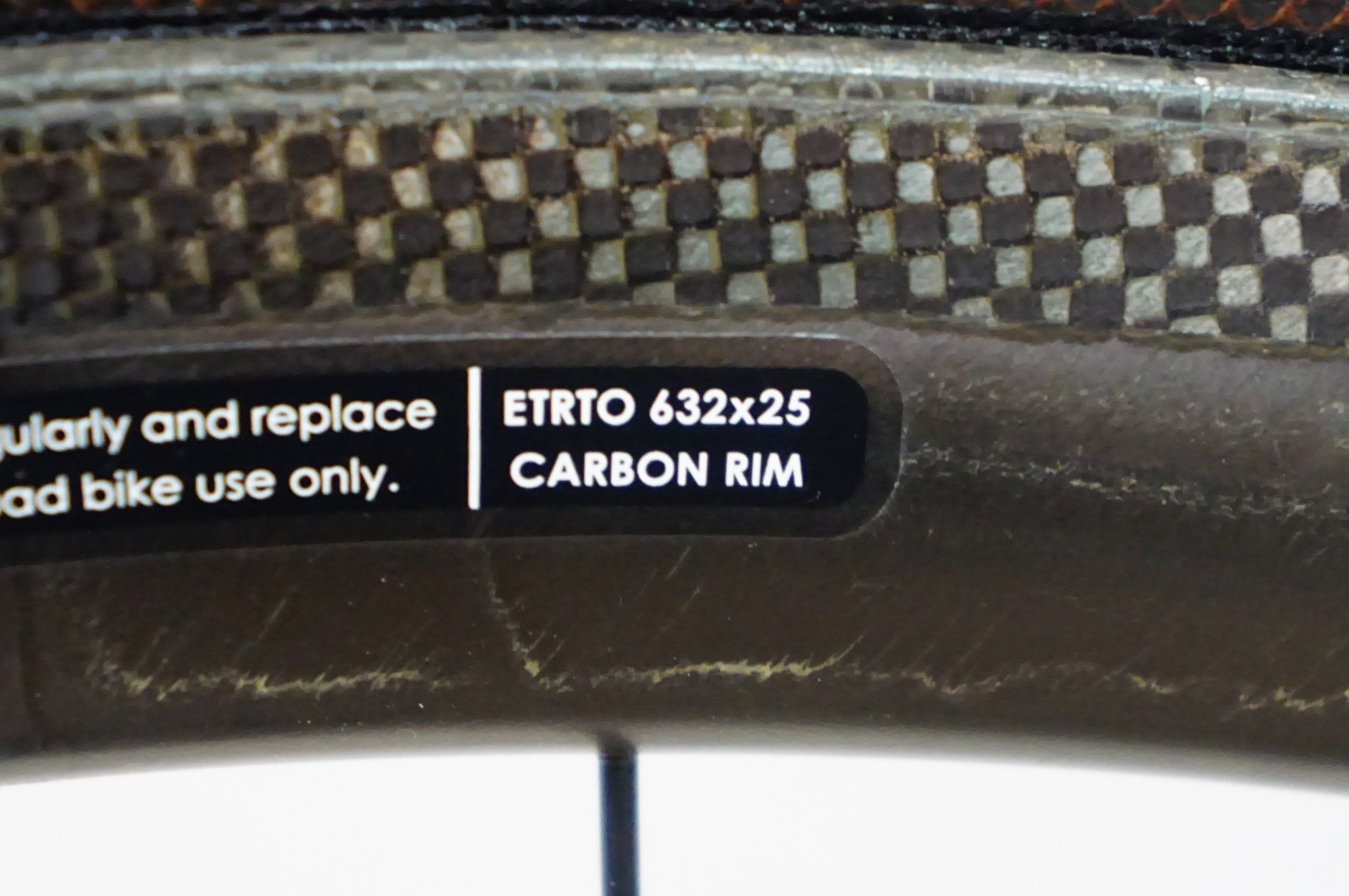 3T 「スリーティー」 ORBIS II T35 LTD シマノ 11速 ホイールセット / 熊谷本店