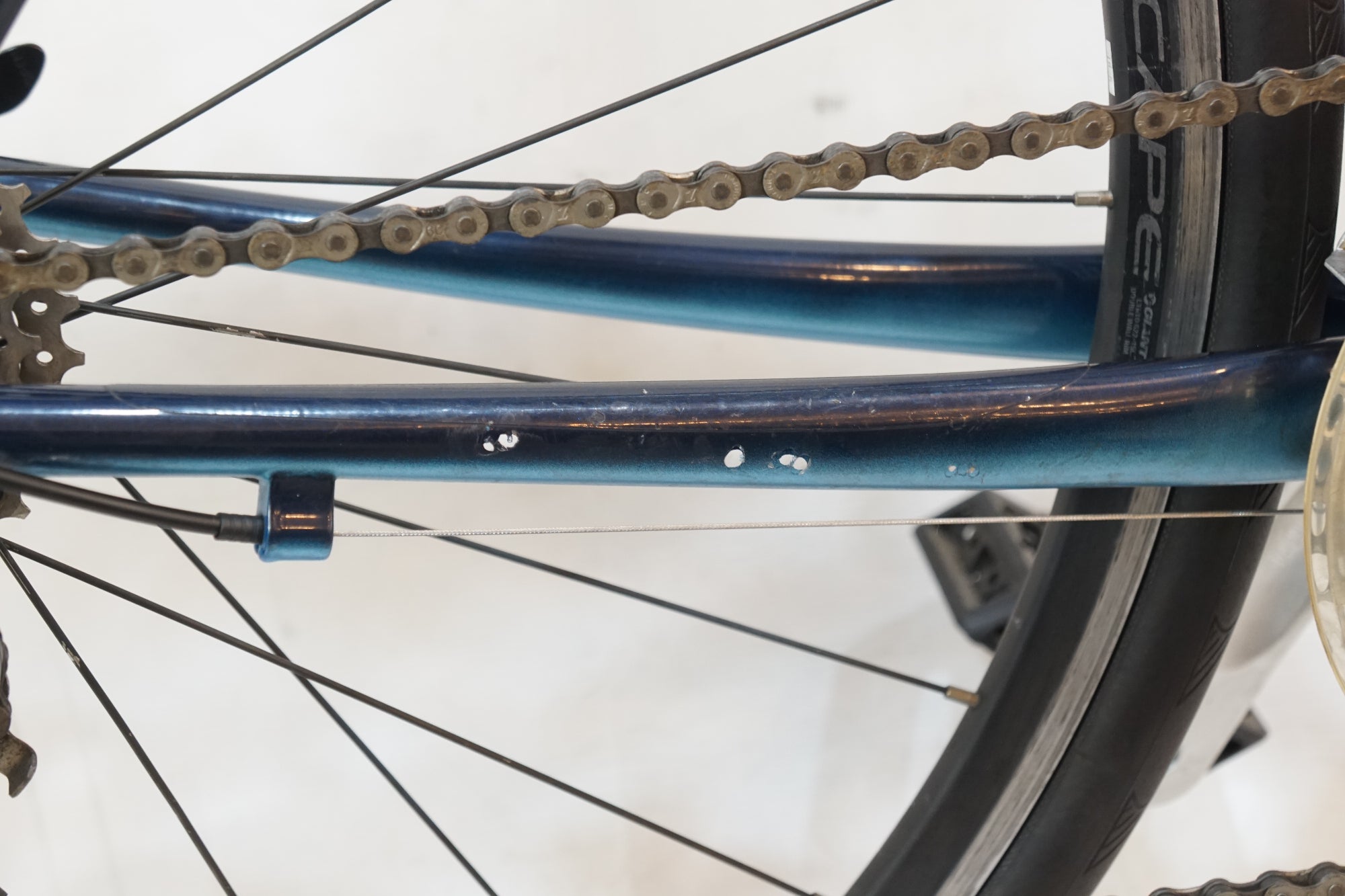 GIANT 「ジャイアント」 ESCAPE R3 2015年モデル クロスバイク / バイチャリ浦和ベース