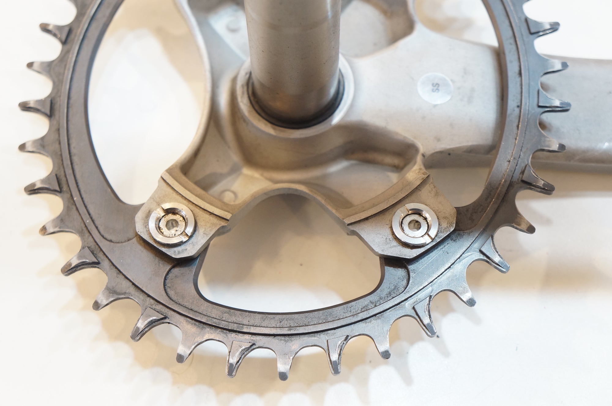 SHIMANO 「シマノ」 105 FC-5800 165mm 38T クランク / バイチャリ浦和ベース