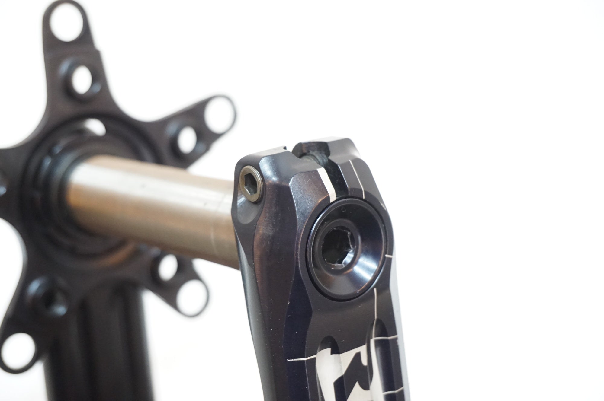 ROTOR 「ローター」 3D24 175mm クランク / 浦和ベース