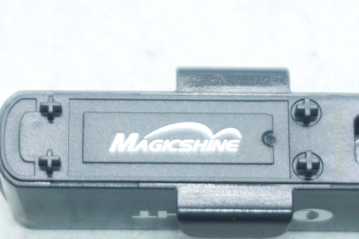 MAGICSHINE 「マジックシャイン」 OLIGHT リアライト / 大阪門真店